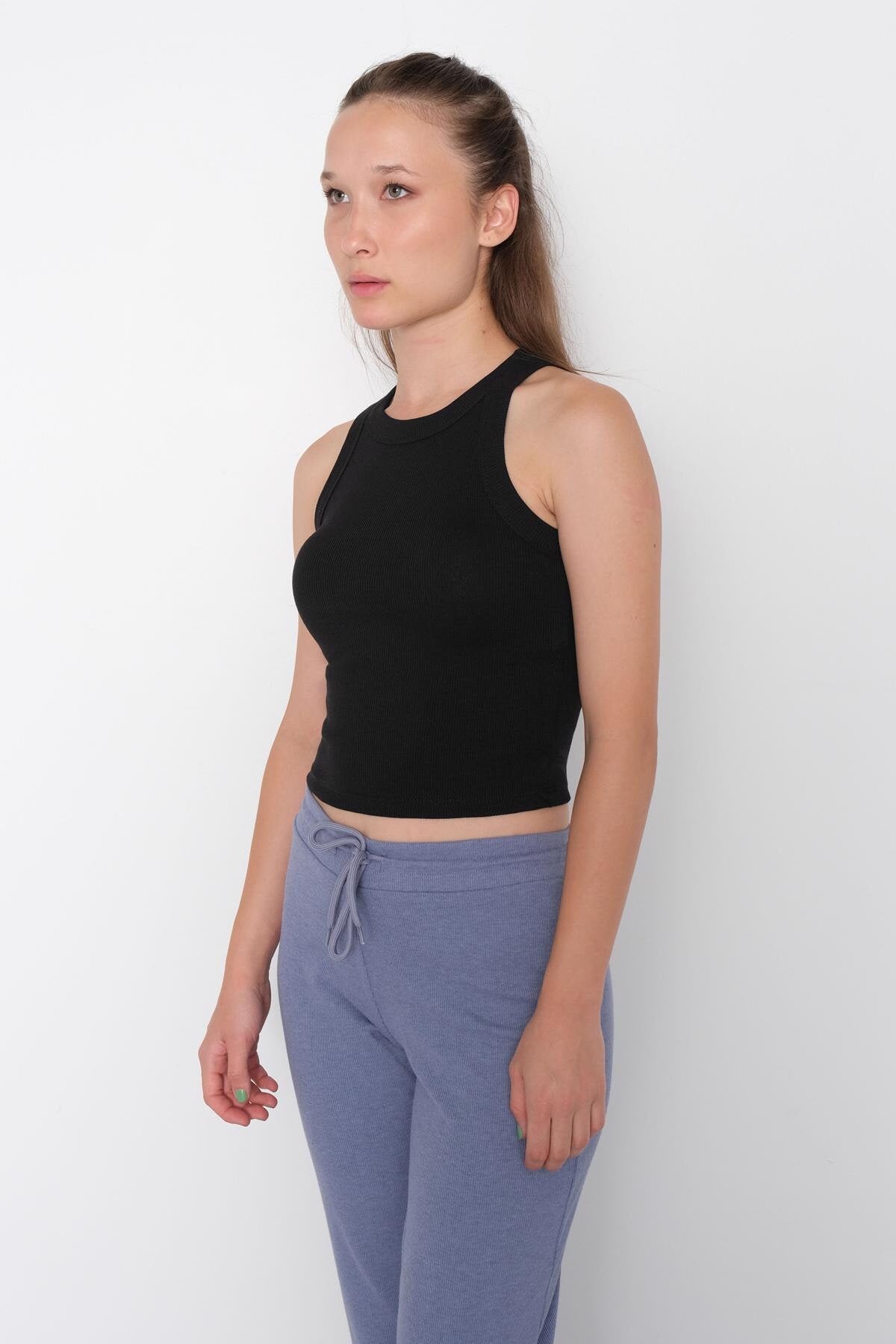 Black_Halter-Neck-Blouse-addax