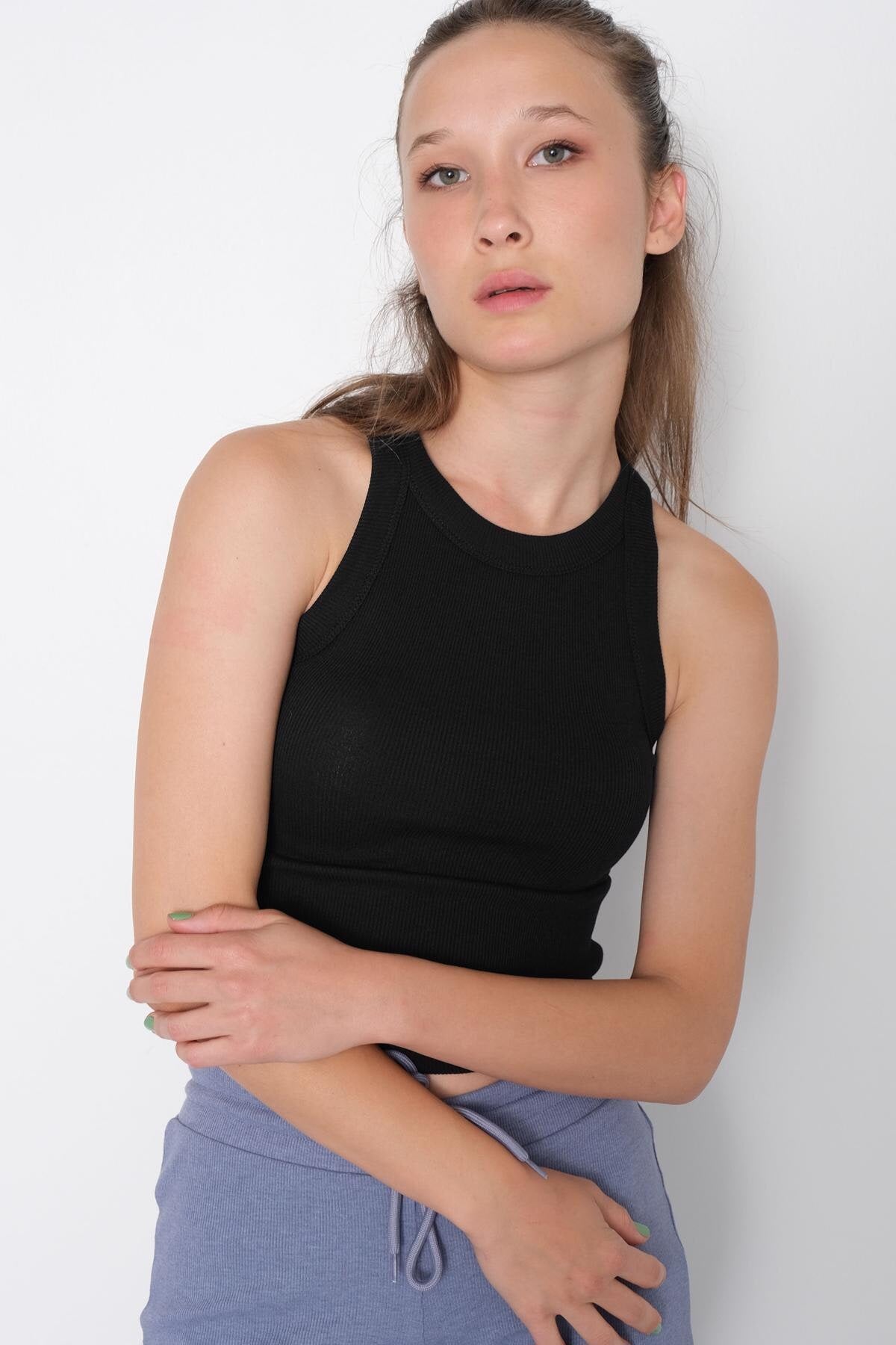Black_Halter-Neck-Blouse-addax