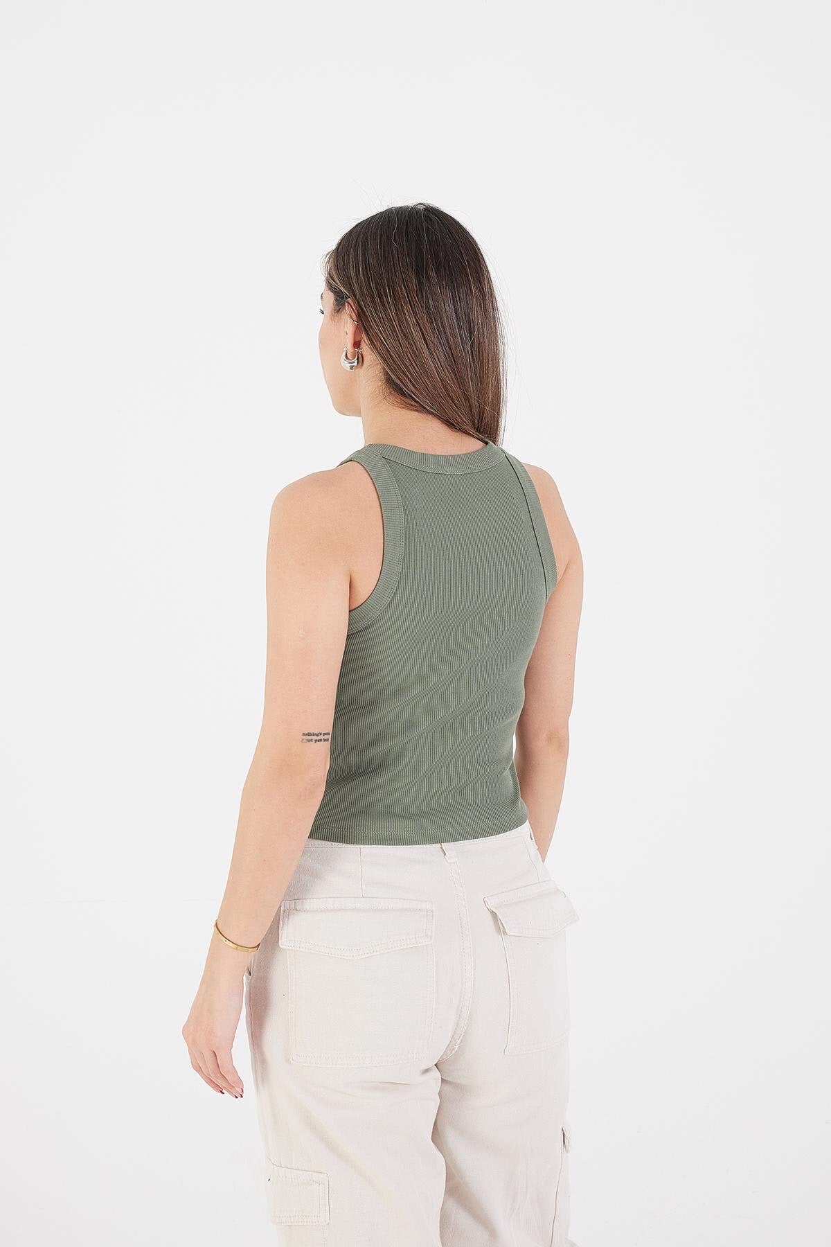 Oil-Green_Halter-Neck-Blouse-addax
