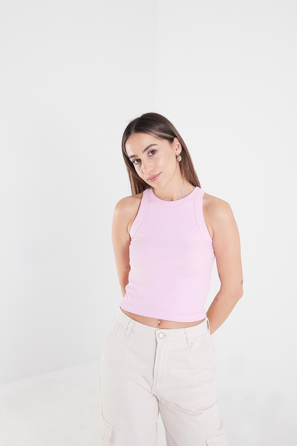 Begonia_Halter-Neck-Blouse-addax