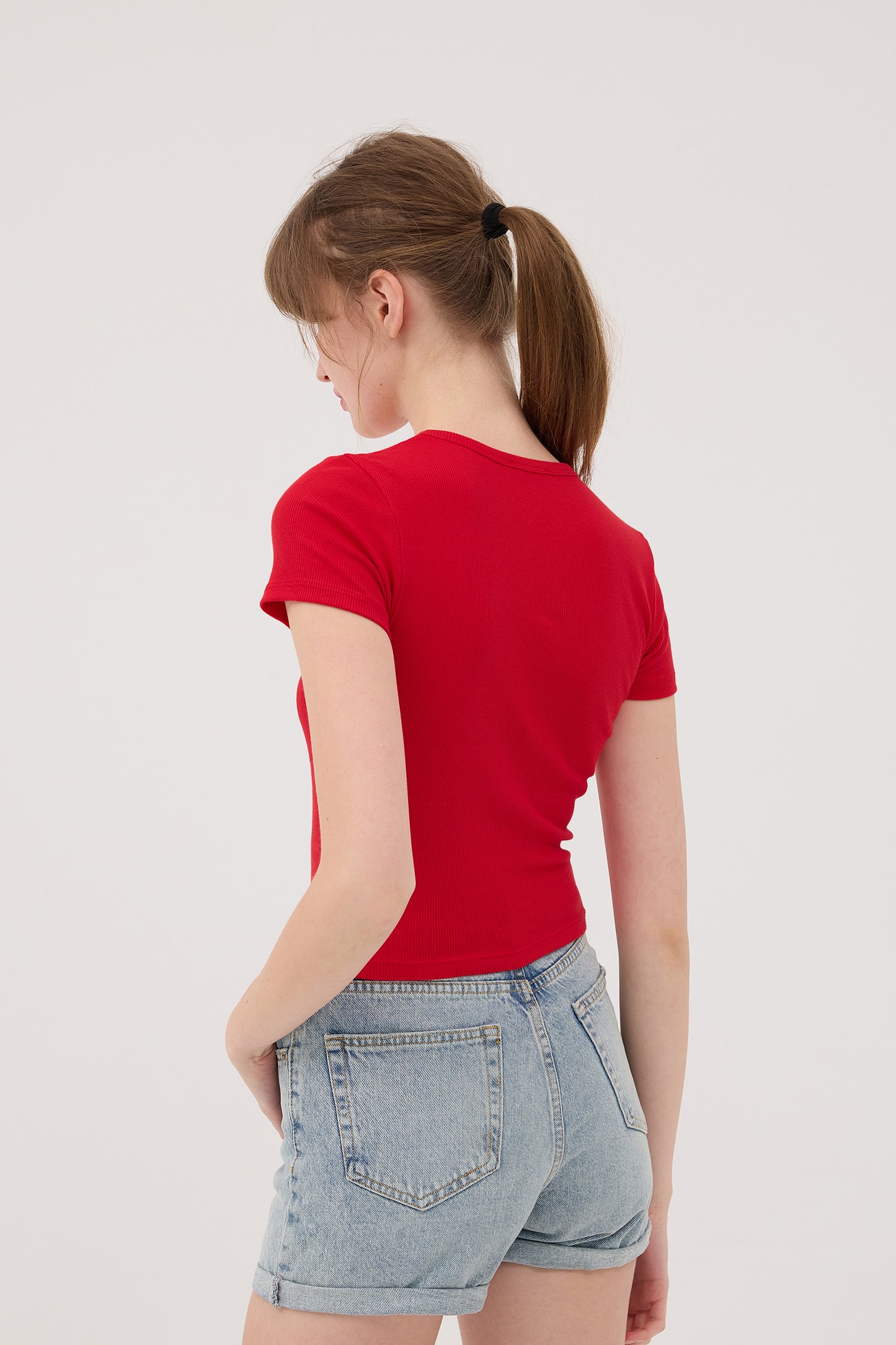 Red_Round-Neck-Basic-T-shirt-addax