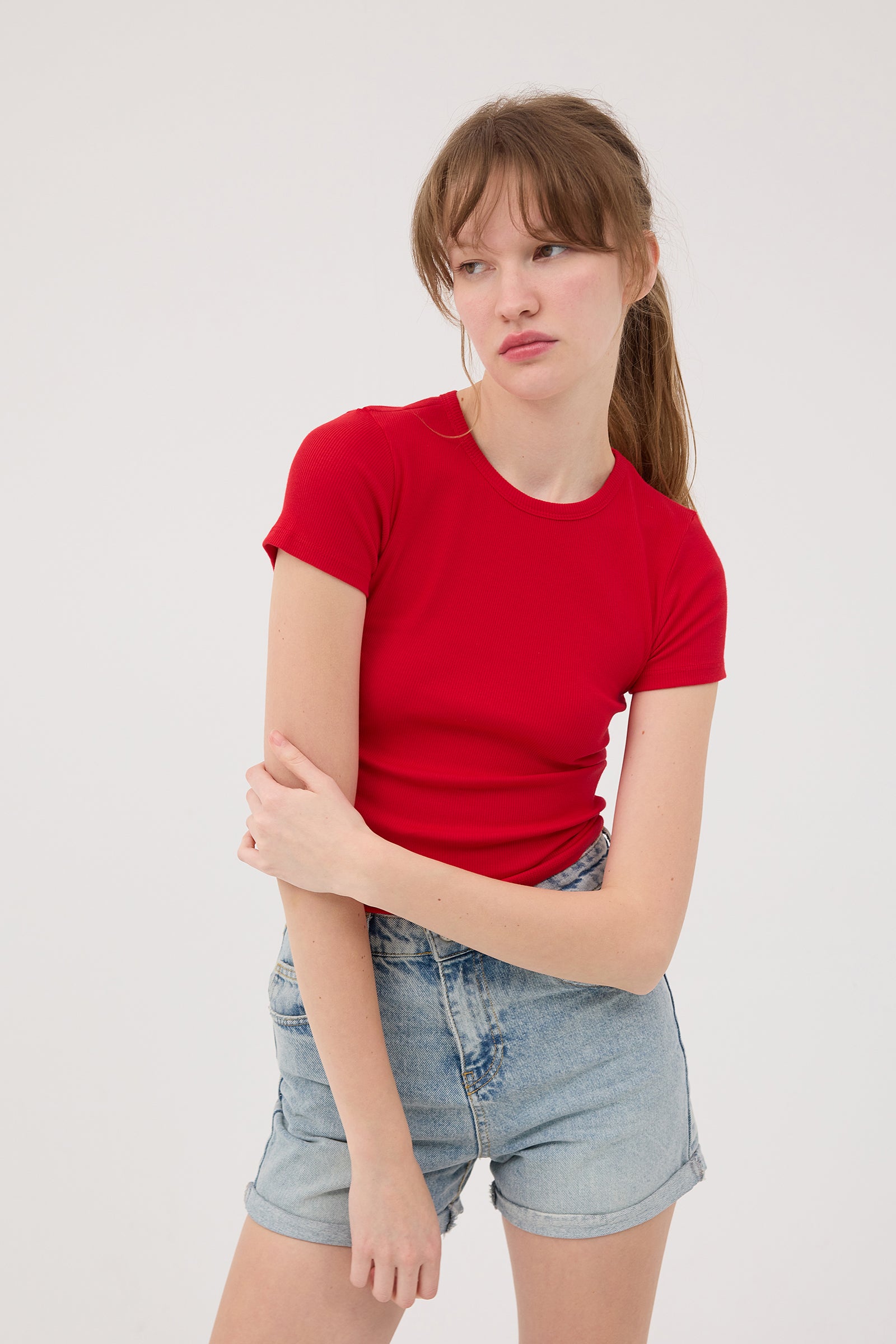 Red_Round-Neck-Basic-T-shirt-addax