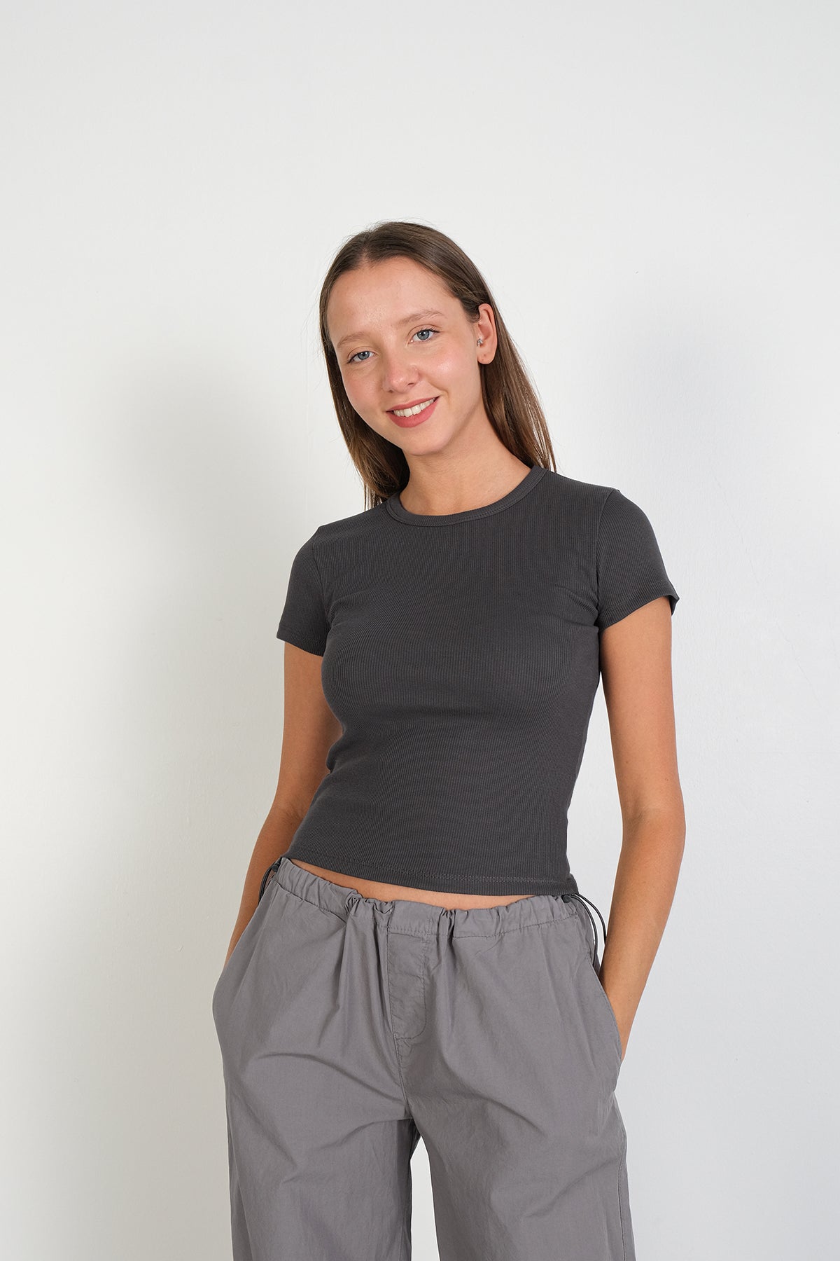 Charcoal_Round-Neck-Basic-T-shirt-addax