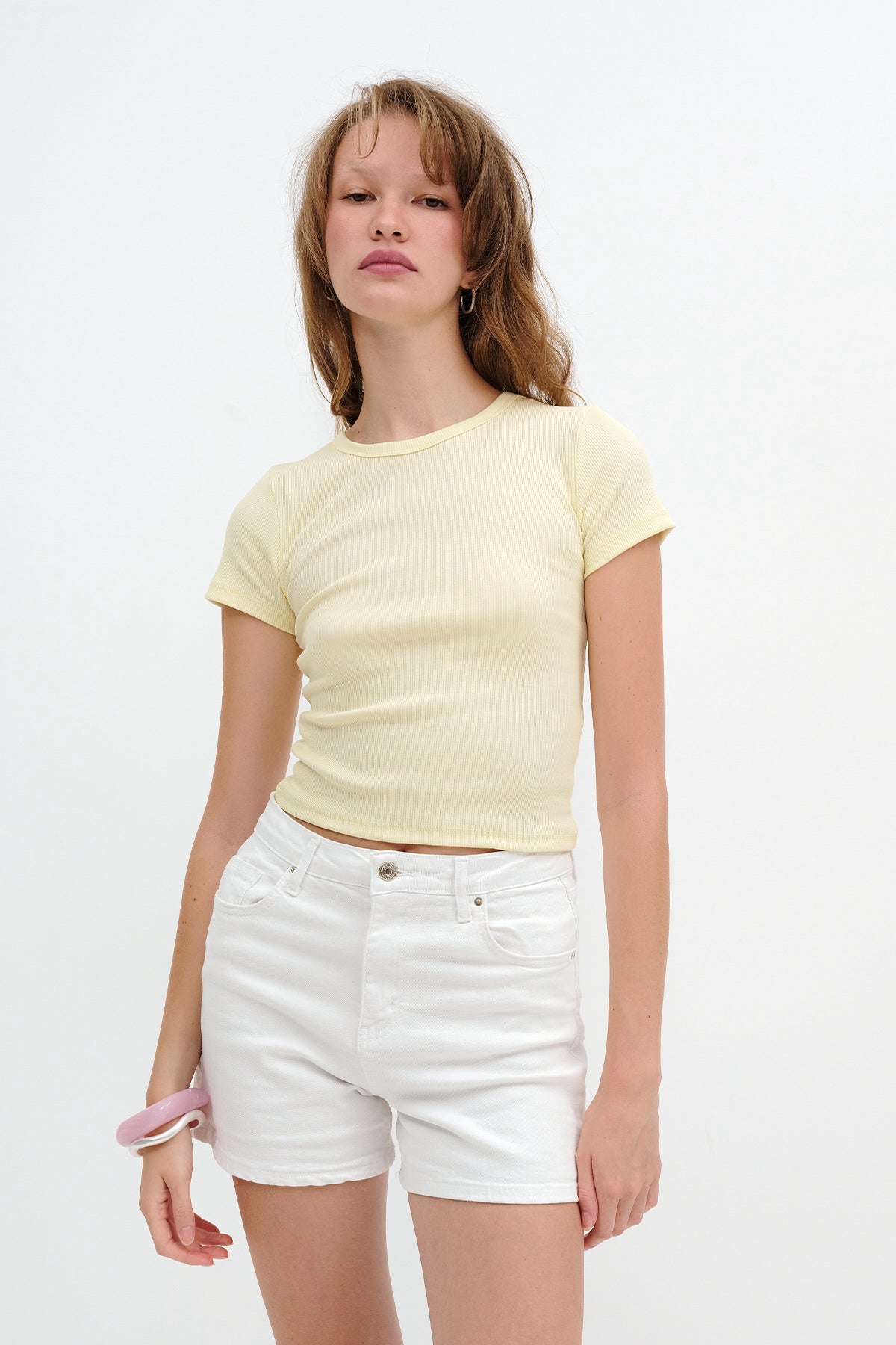 Light-Yellow_Round-Neck-Basic-T-shirt-addax