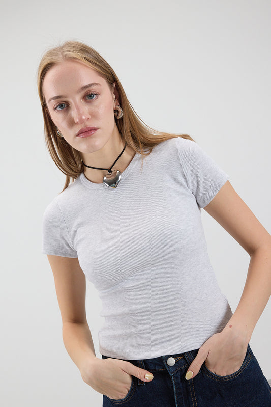 Snow-Melange_Round-Neck-Basic-T-shirt-addax