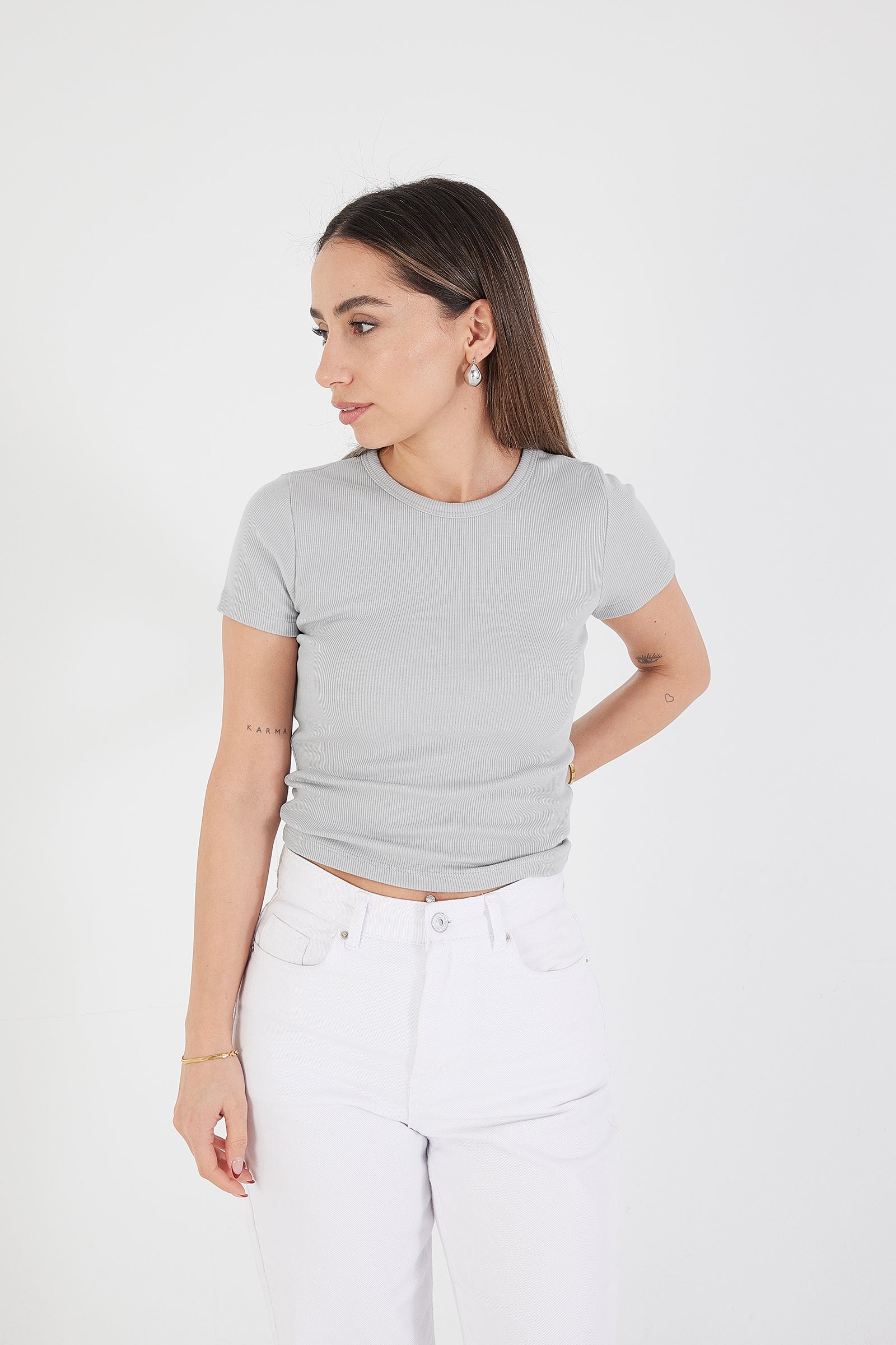 New-Grey_Round-Neck-Basic-T-shirt-addax