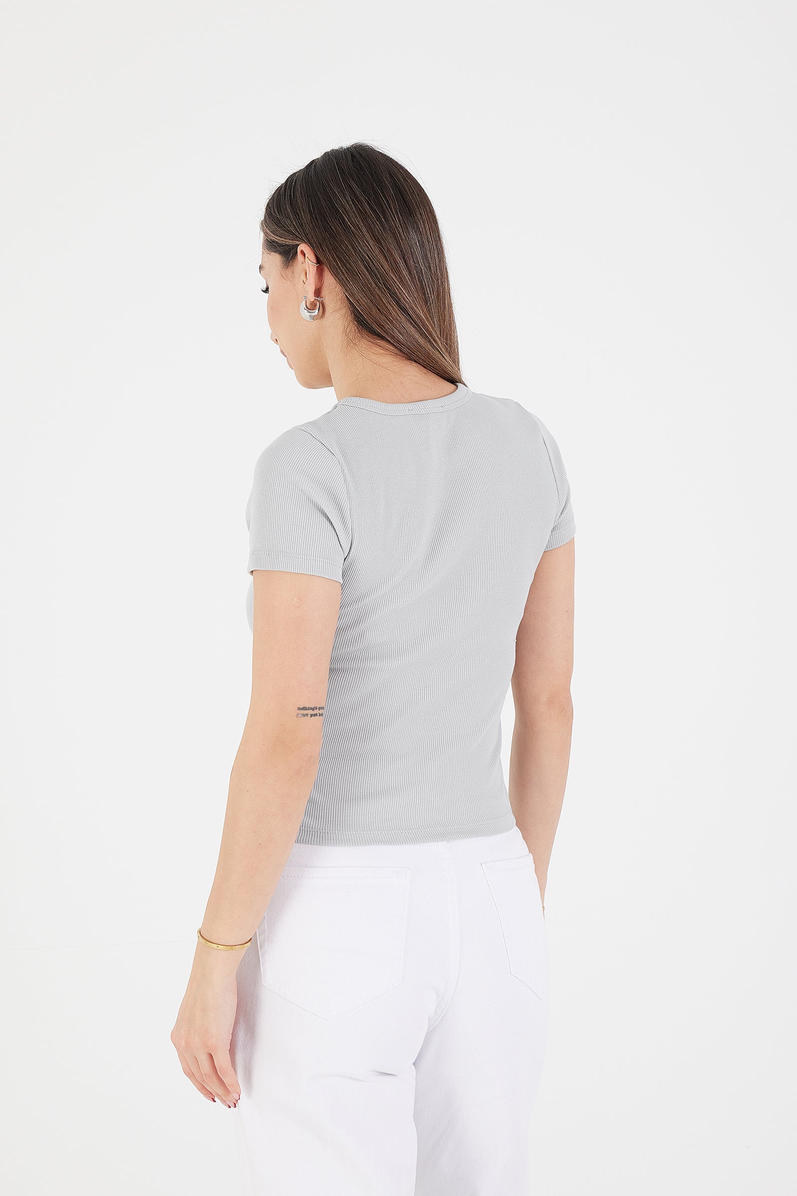 New-Grey_Round-Neck-Basic-T-shirt-addax