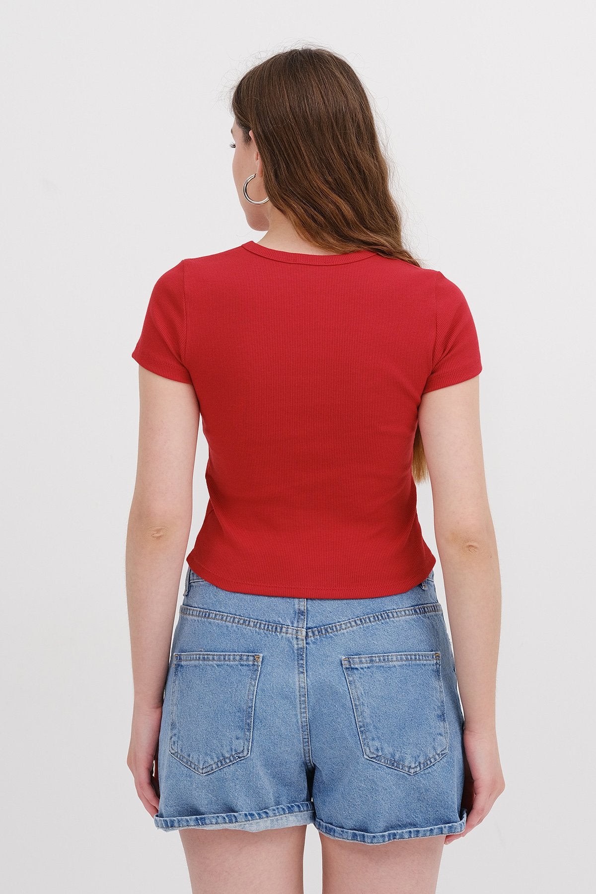 Bright-Red_Round-Neck-Basic-T-shirt-addax