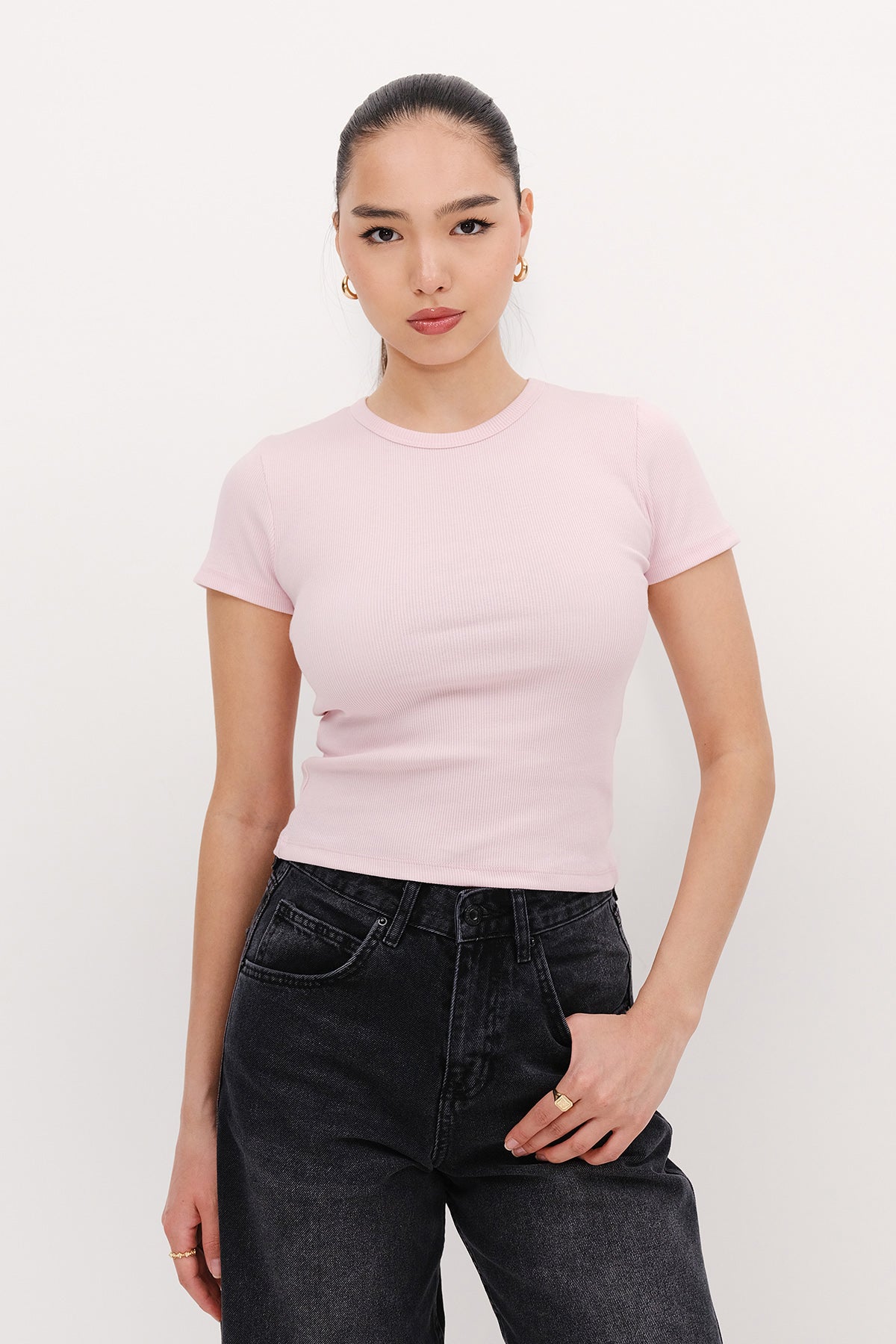 Lotus_Round-Neck-Basic-T-shirt-addax