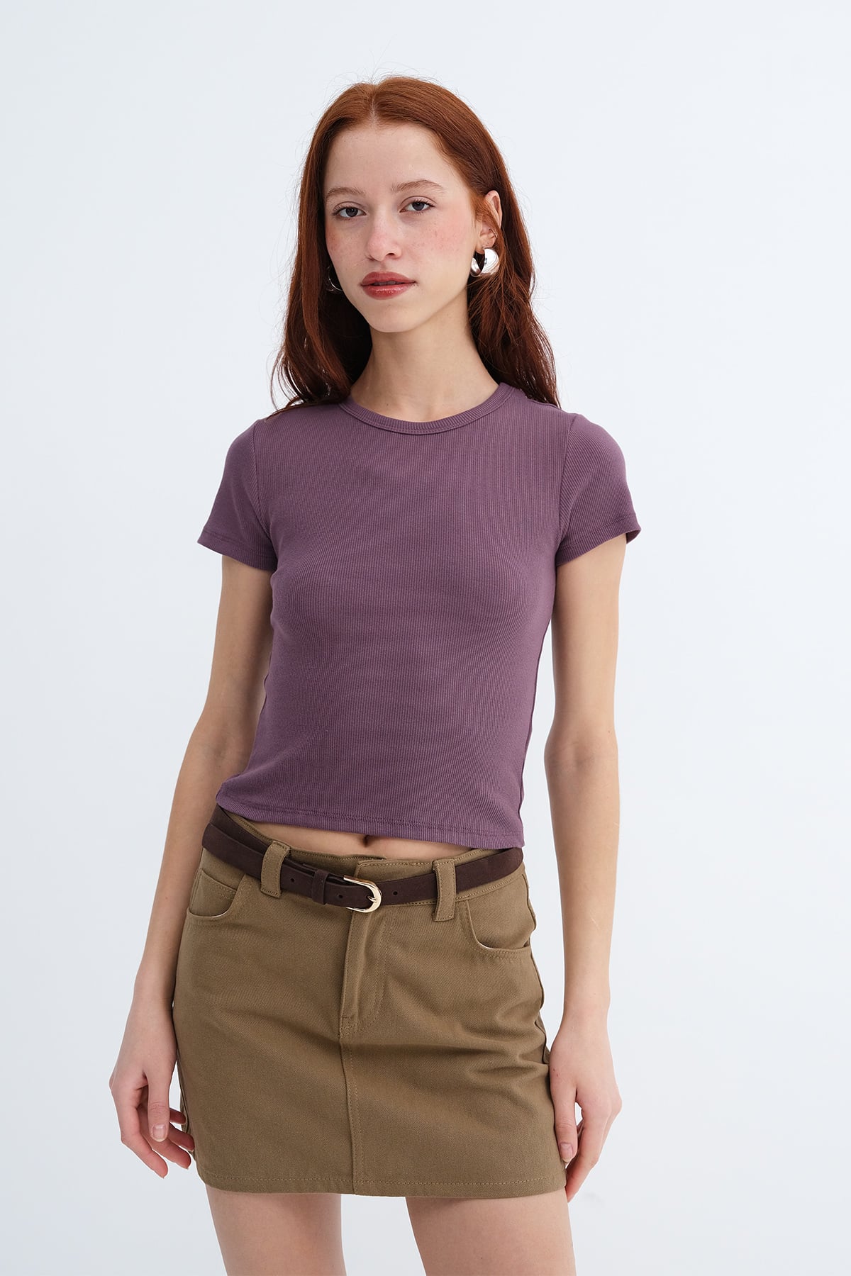 Grape_Round-Neck-Basic-T-shirt--addax