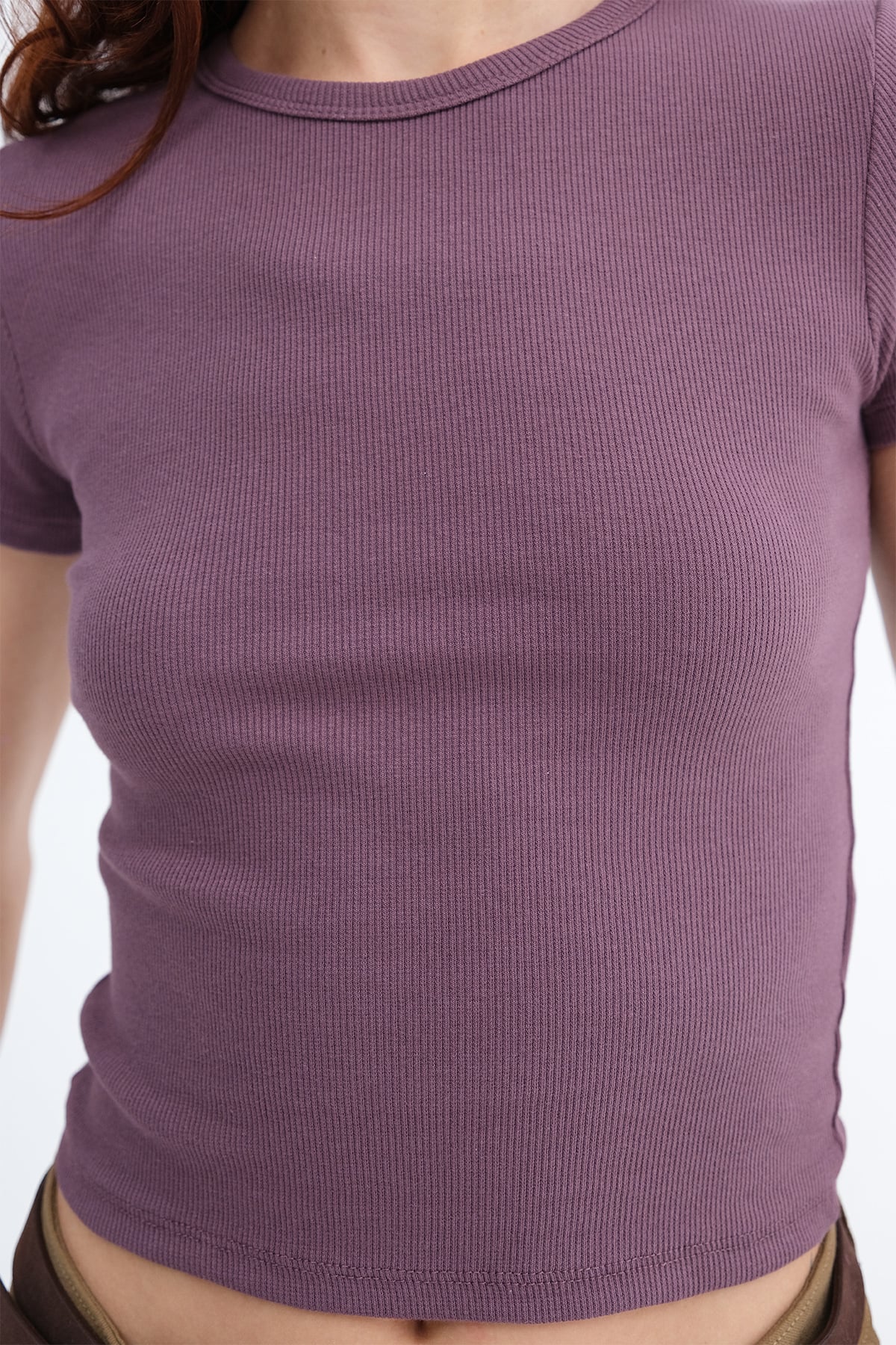 Grape_Round-Neck-Basic-T-shirt--addax