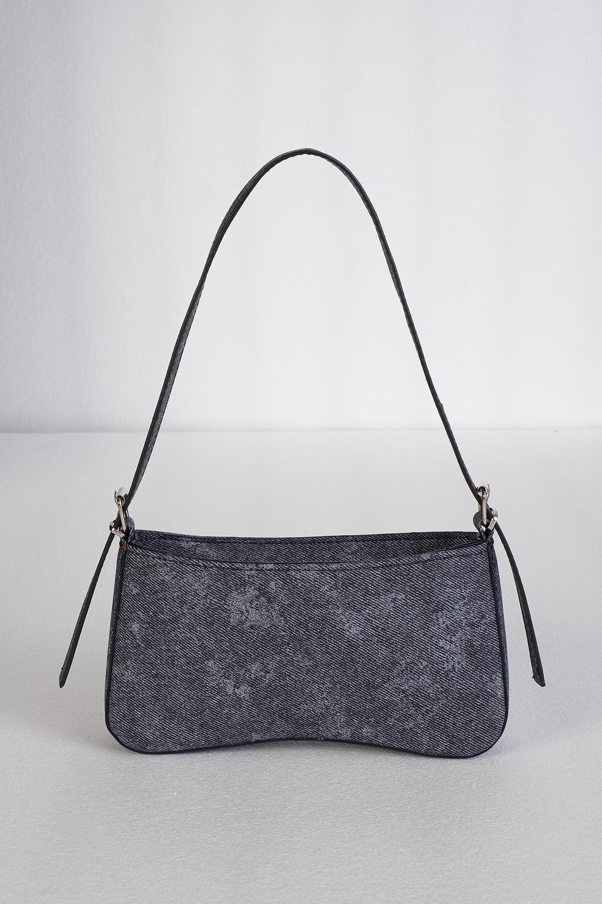 Charcoal_Zip-Up-Shoulder-Bag-addax