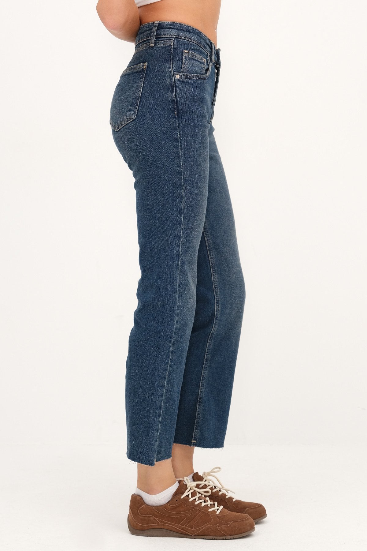 Tint_Mom-Jeans-addax