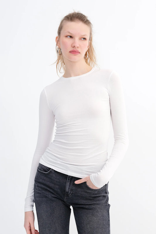White_Round-Neck-Basic-Blouse-addax