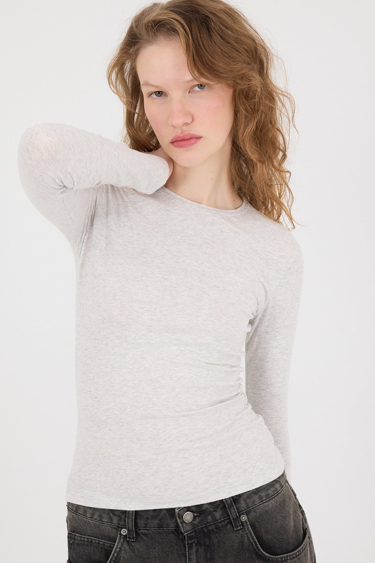 Snow-Melange_Round-Neck-Basic-Blouse-addax