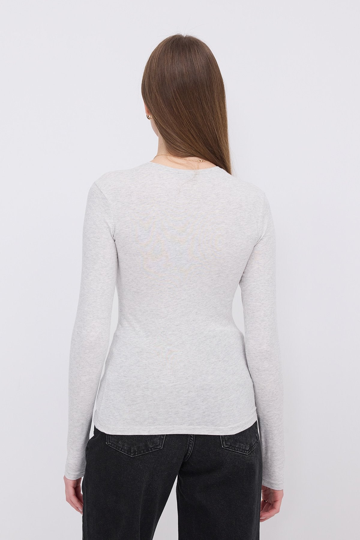Snow-Melange_Round-Neck-Basic-Blouse-addax