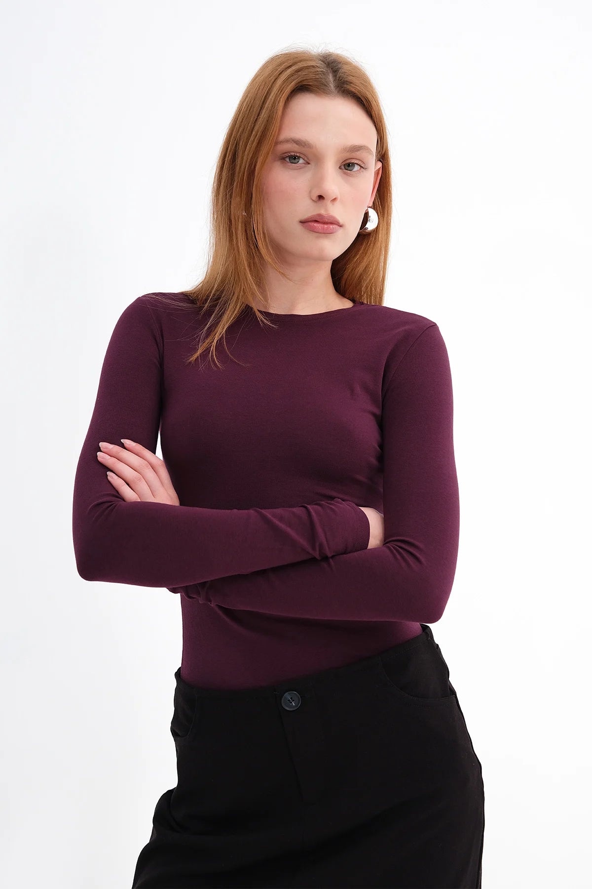 Gardenia_Round-Neck-Basic-Blouse-addax
