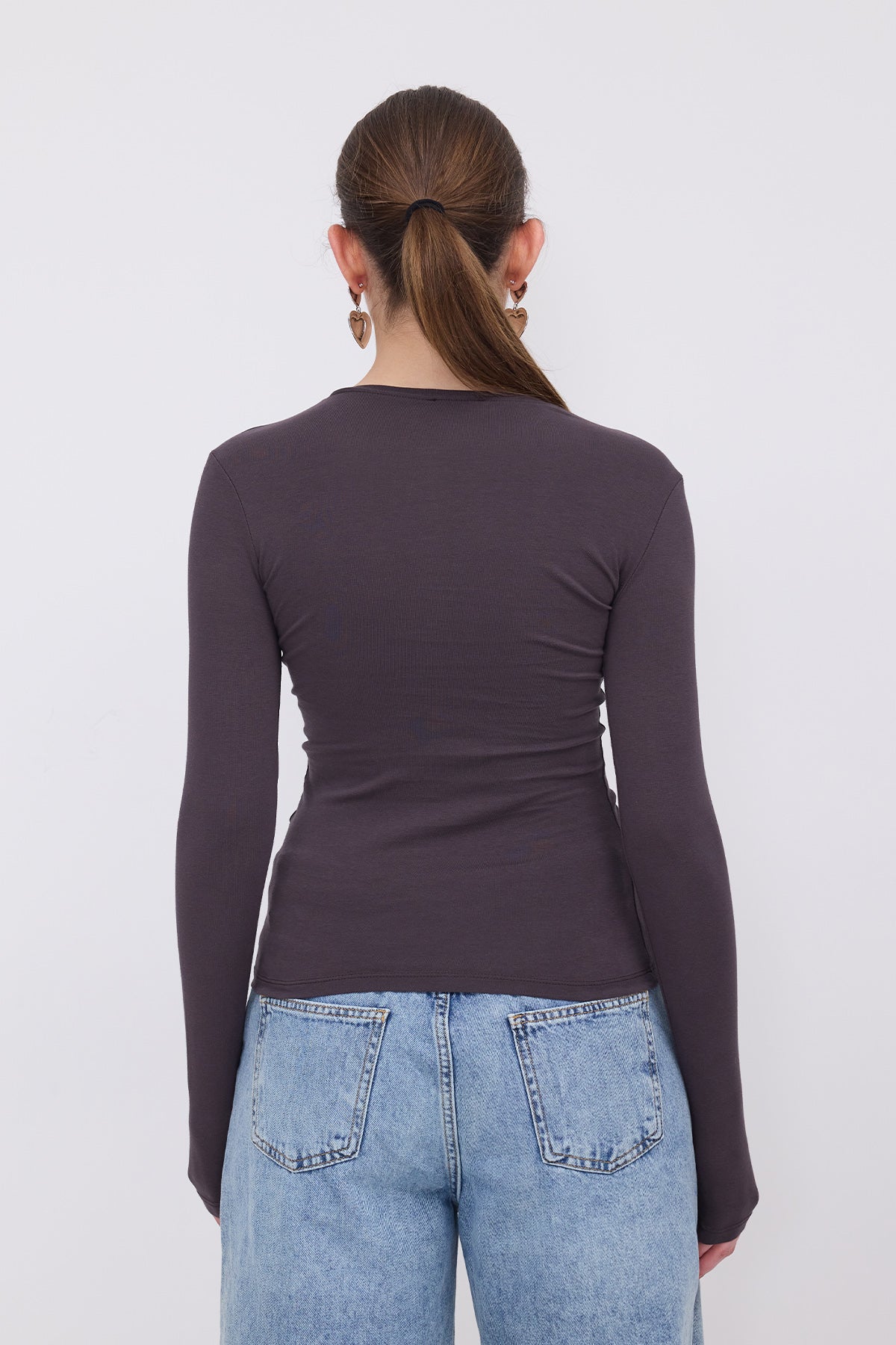 Soft-Brown_Round-Neck-Basic-Blouse-addax