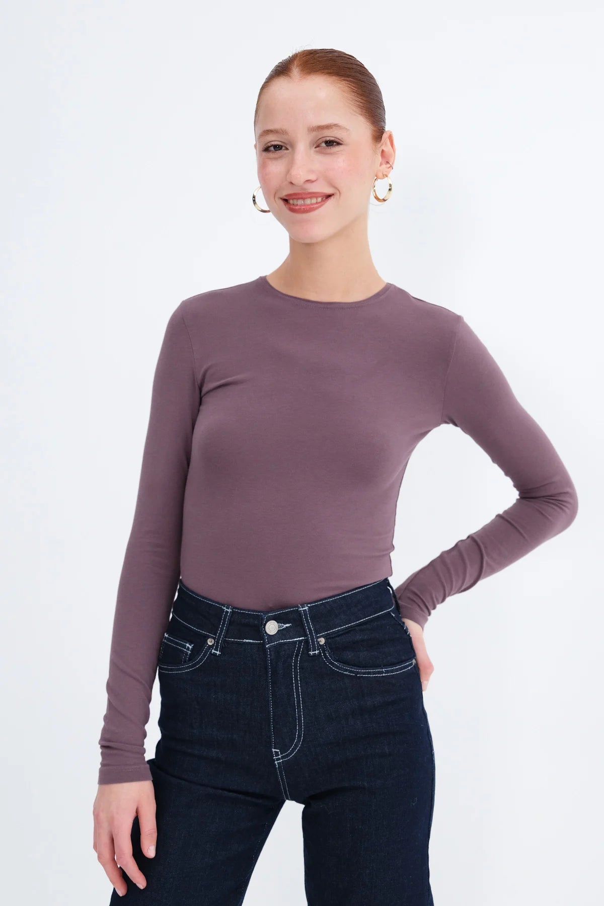Grape_Round-Neck-Basic-Blouse-addax