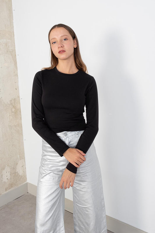 Black_Round-Neck-Basic-Crop-Blouse-addax