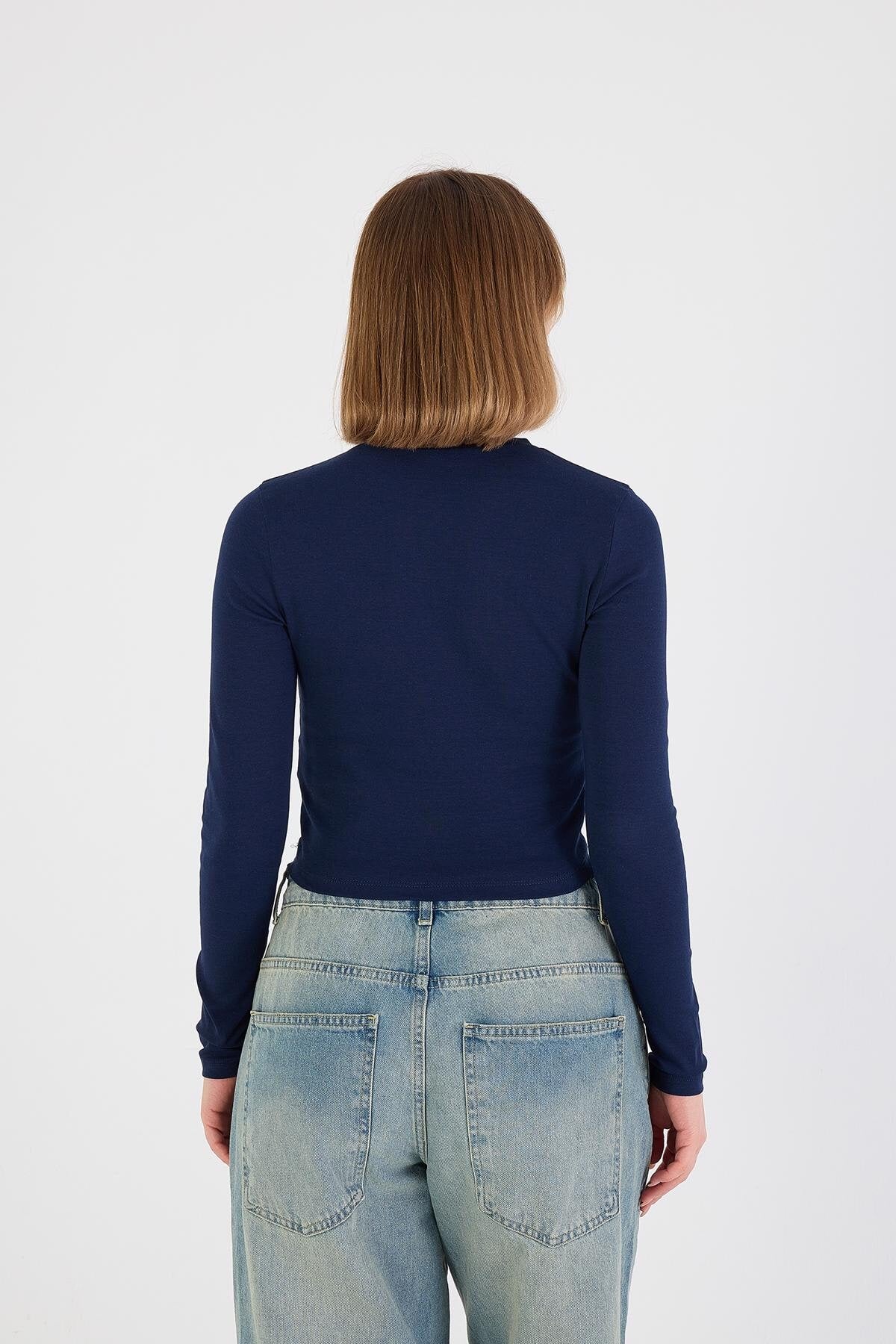 Night-Blue_Round-Neck-Basic-Crop-Blouse-addax