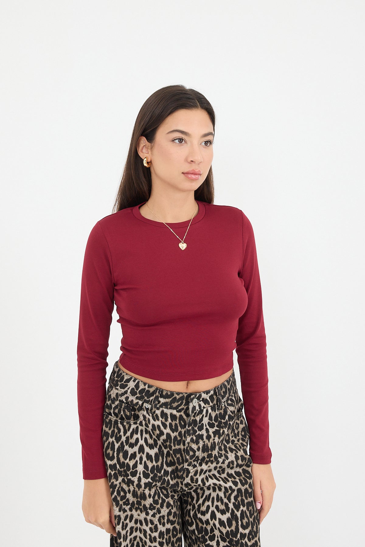Burgundy_Round-Neck-Basic-Crop-Blouse-addax