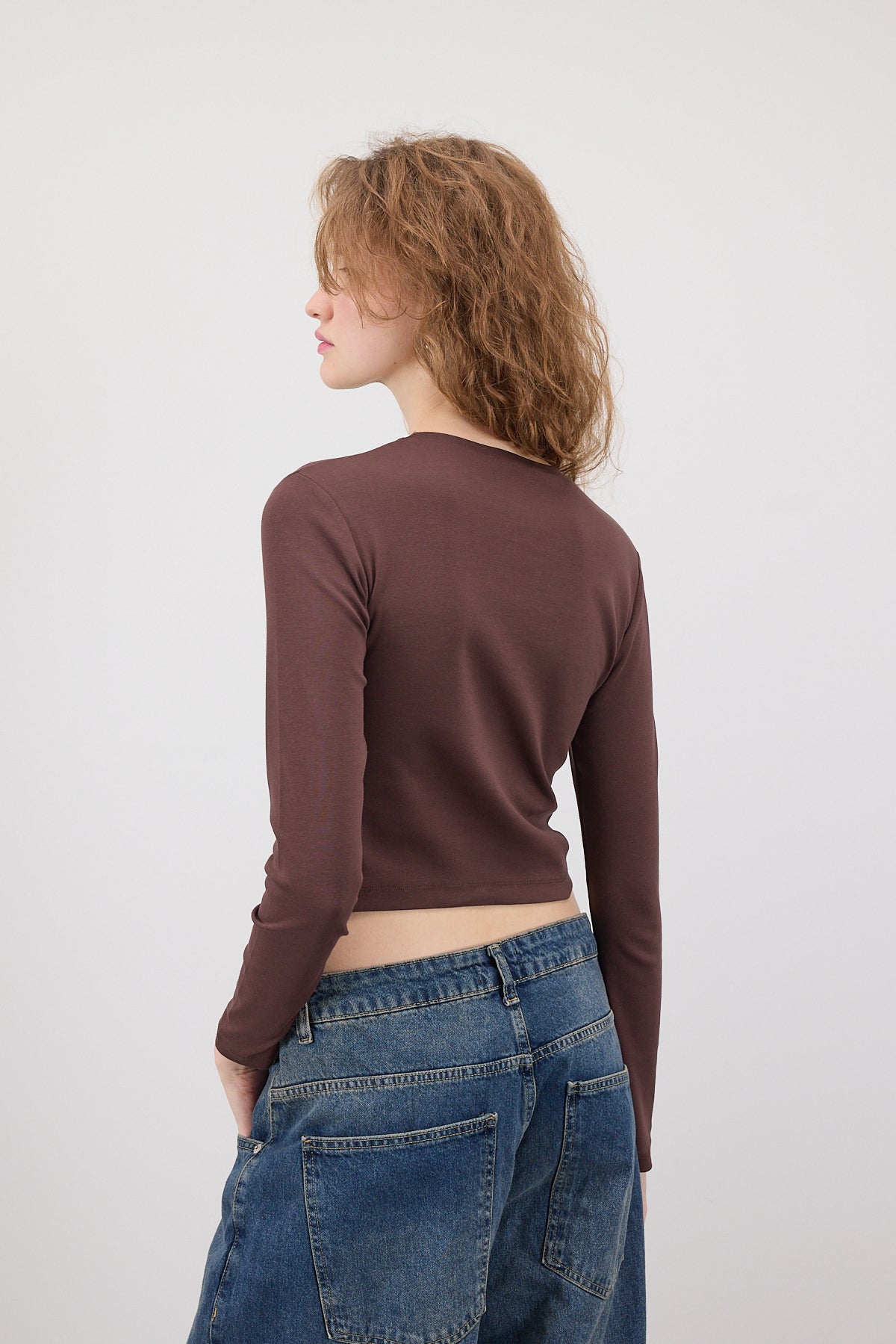 Bitter-Coffee_Round-Neck-Basic-Crop-Blouse-addax