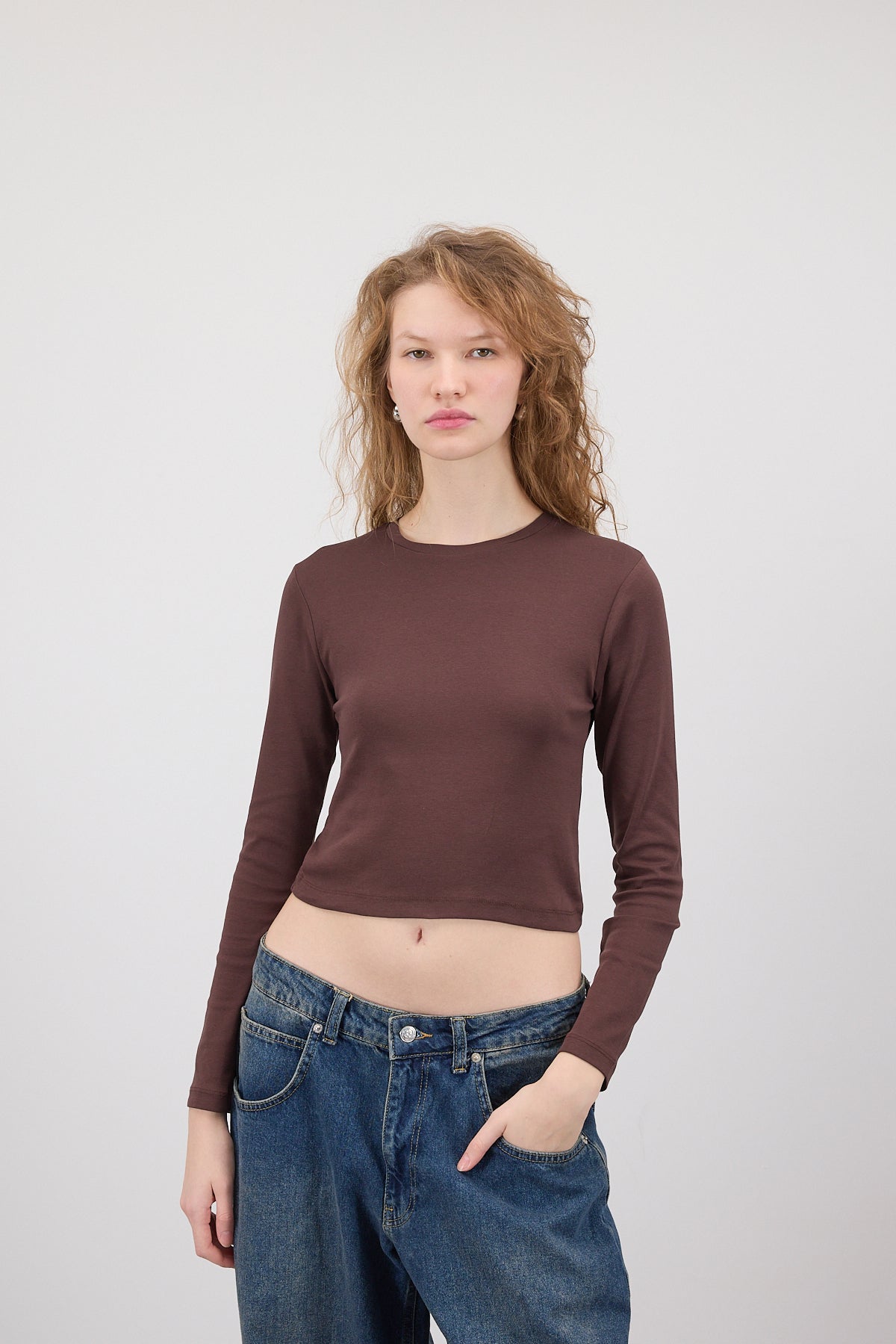 Bitter-Coffee_Round-Neck-Basic-Crop-Blouse-addax