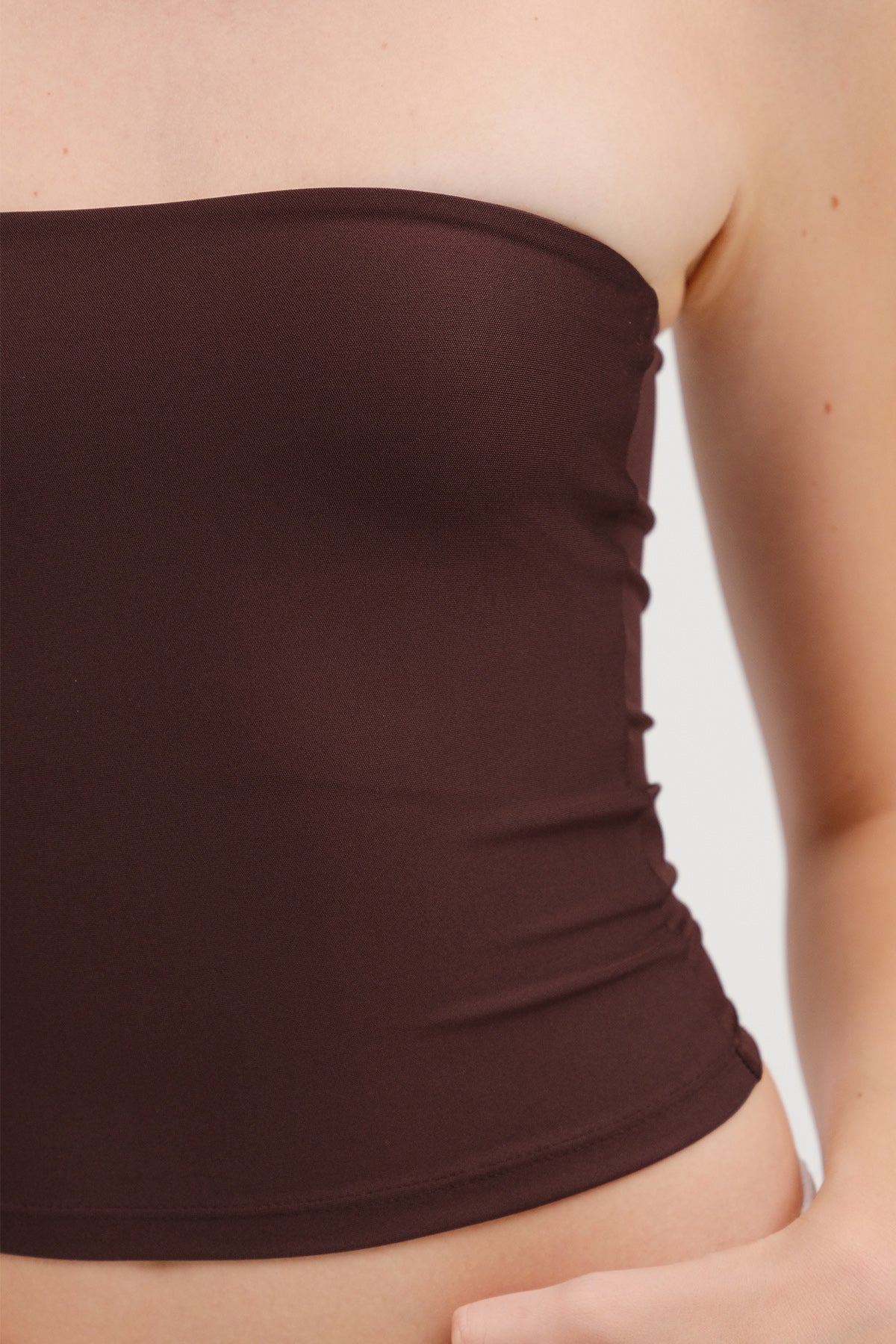 Soft-Brown_Strapless-Bustier-addax