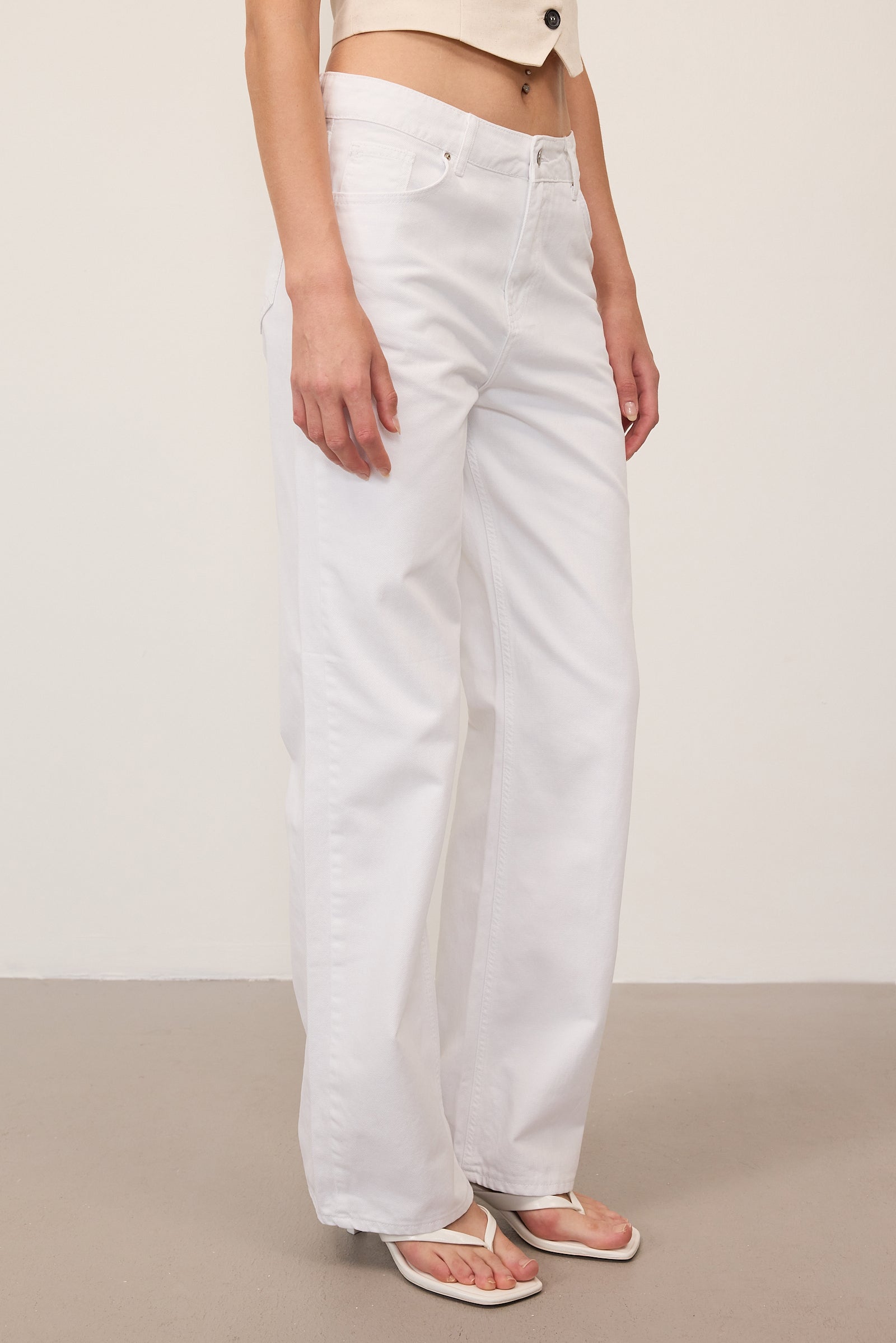 High Waist Wide Leg Jeans