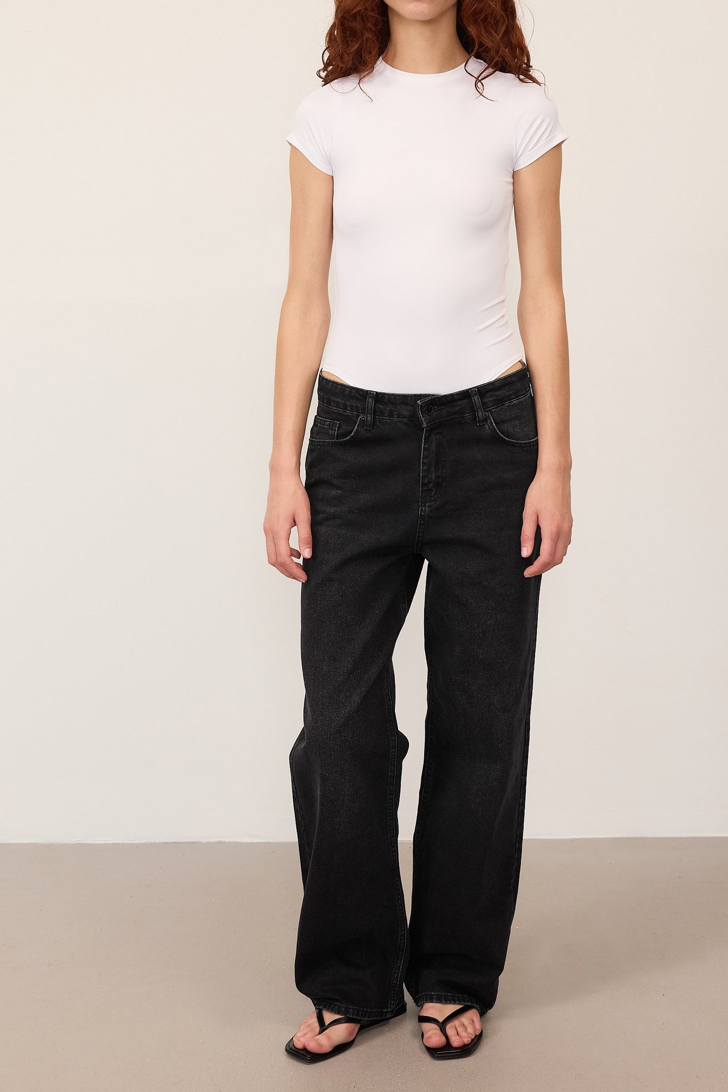 Charcoal_High-Waist-Wide-Leg-Jeans-addax