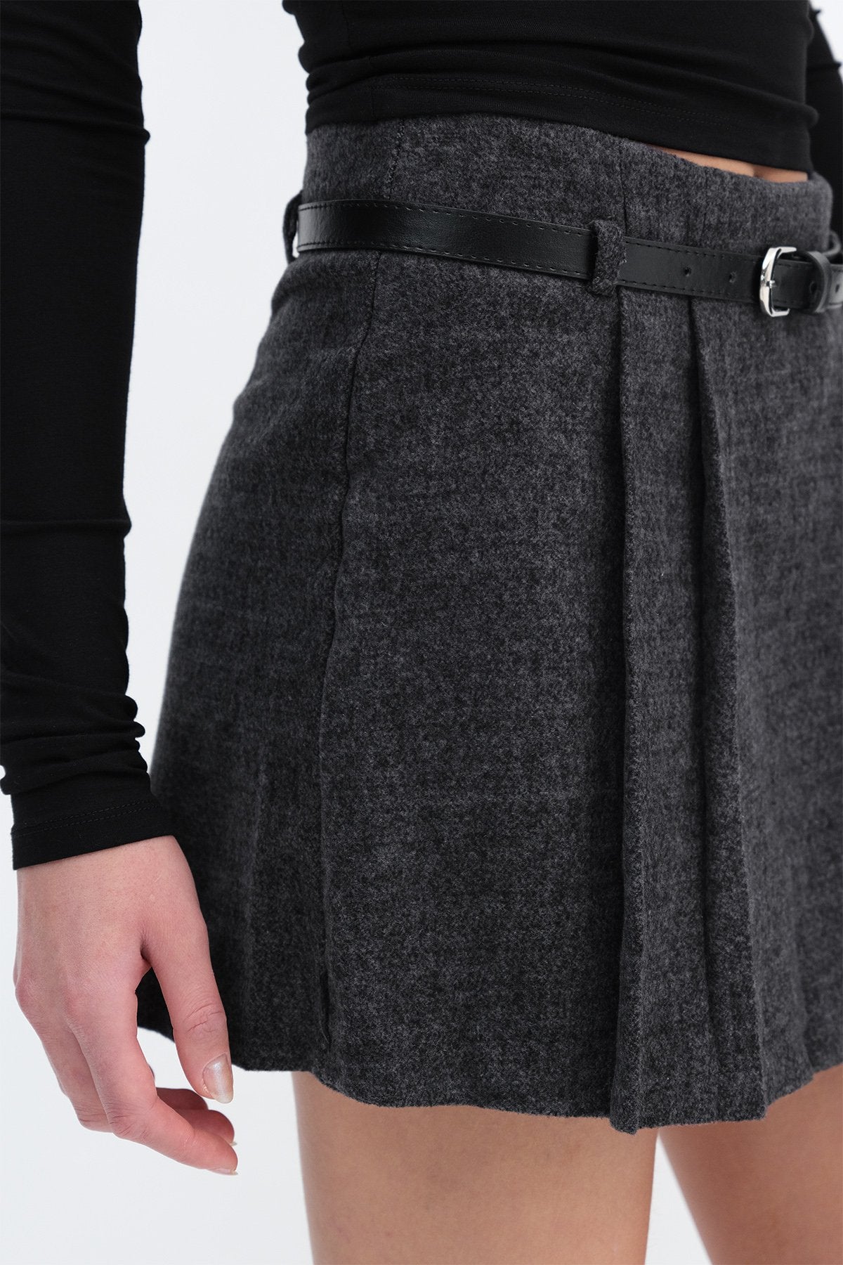 Charcoal_Skort-With-Belt-addax