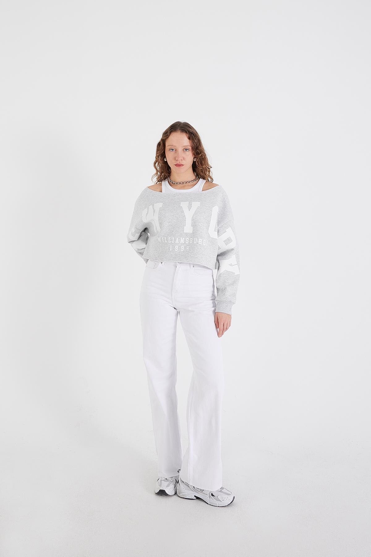 Grey-Melange_Crop-Sweatshirt-With-Printed-addax