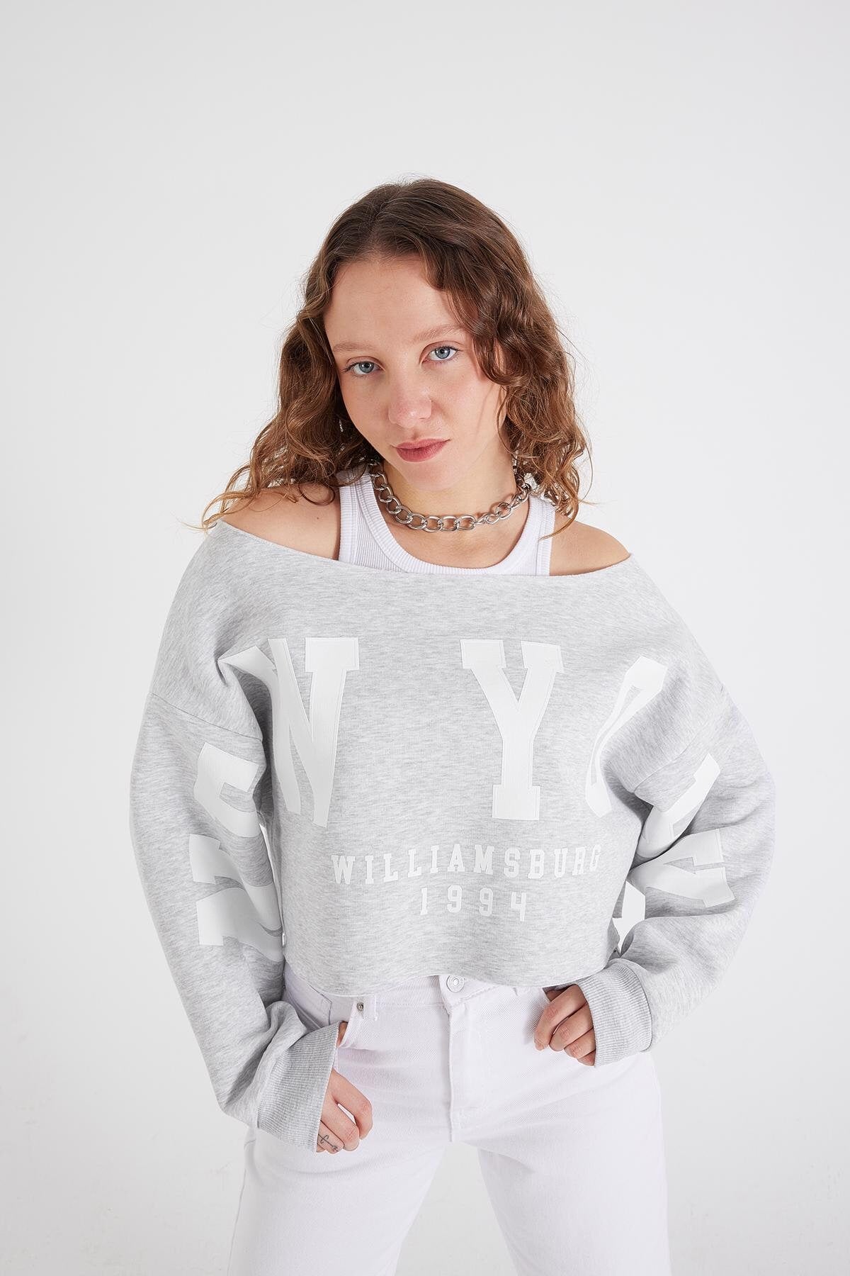 Grey-Melange_Crop-Sweatshirt-With-Printed-addax