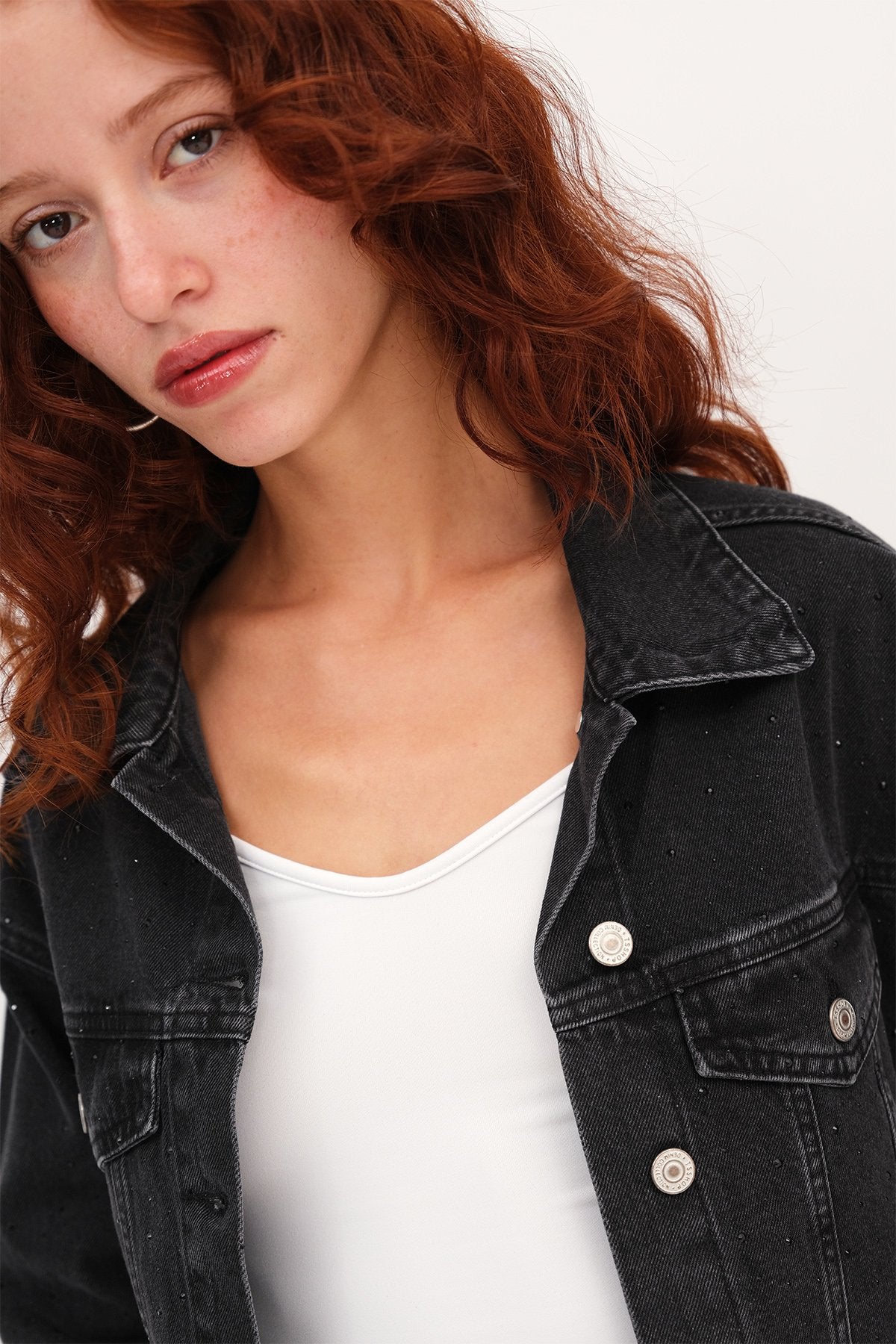 Charcoal_Stone-Detail-Cropped-Denim-Jacket-addax