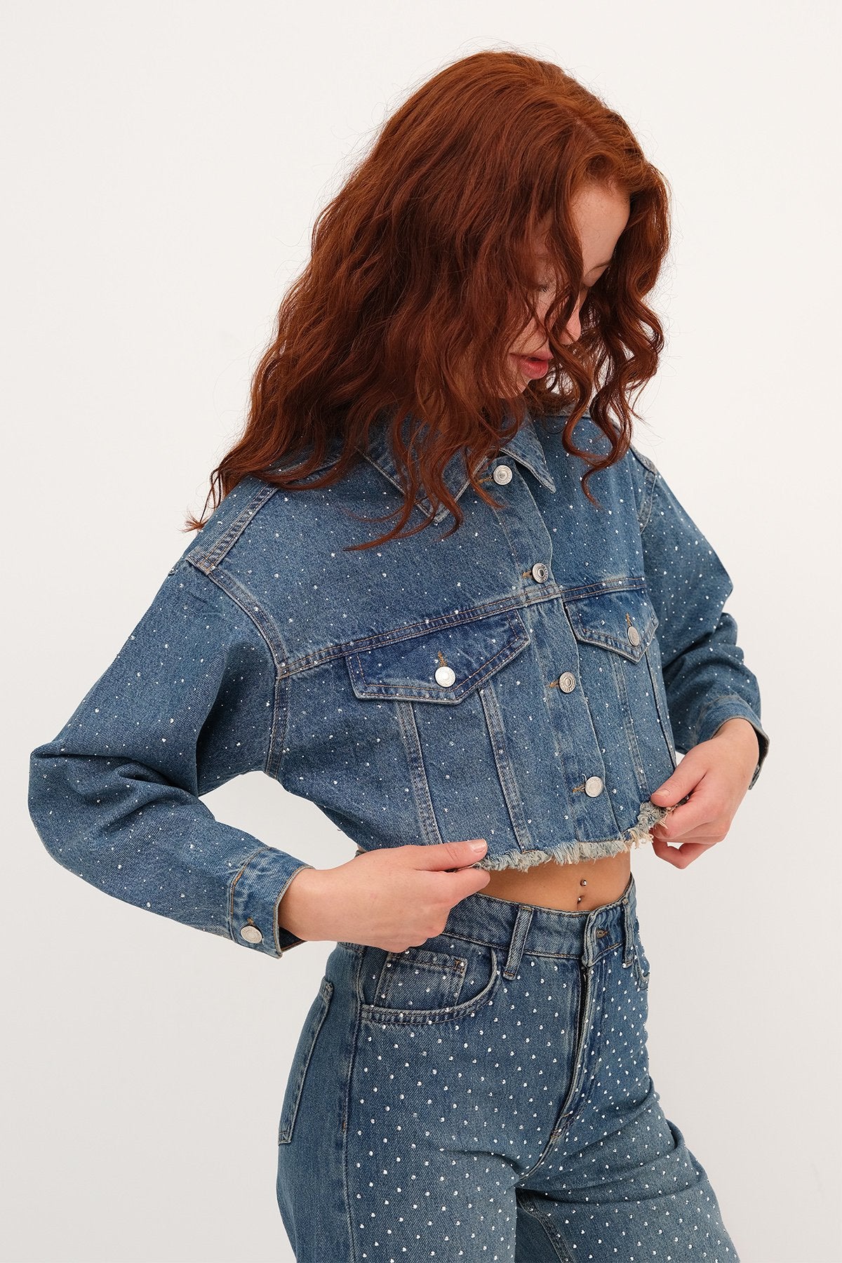 Tint_Stone-Detail-Cropped-Denim-Jacket-addax