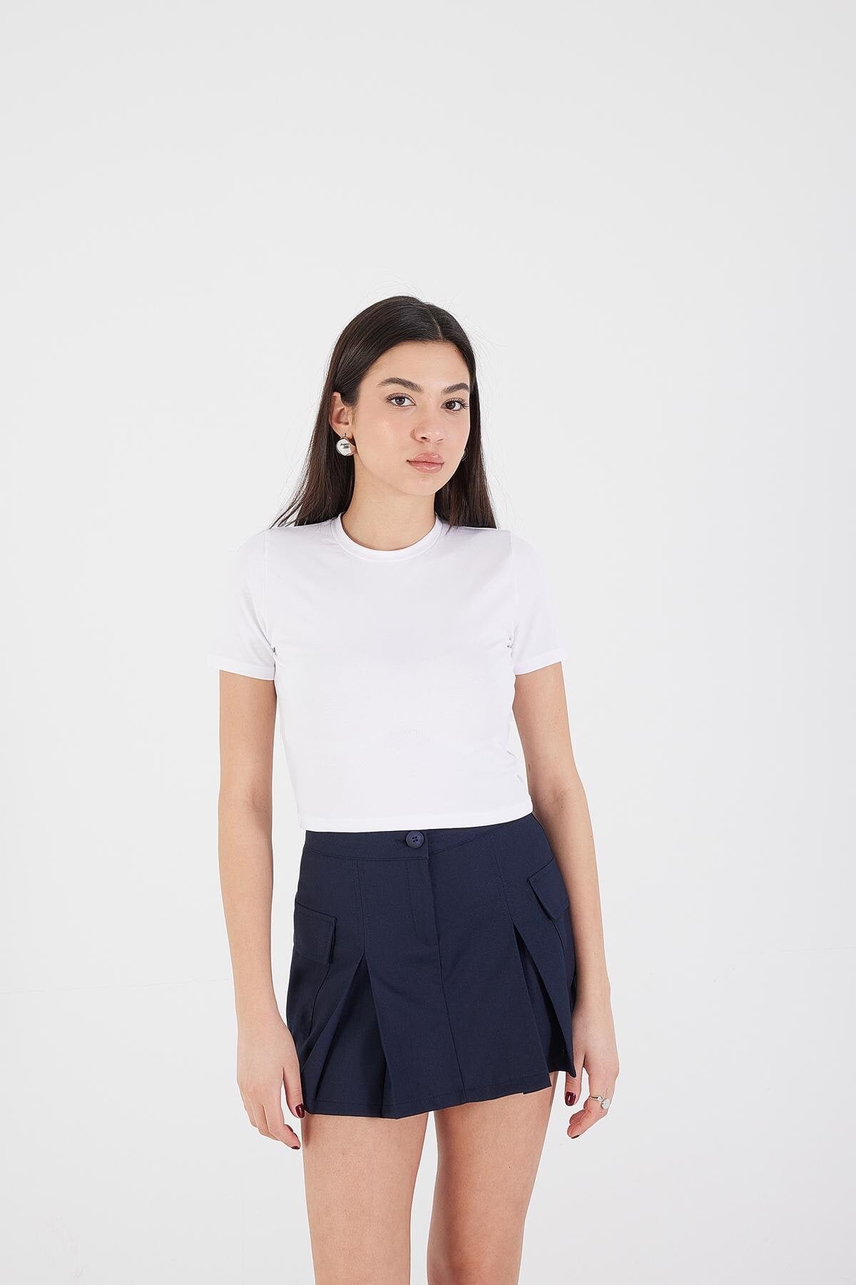 White_Round-Neck-Basic-Crop-T-Shirt-addax