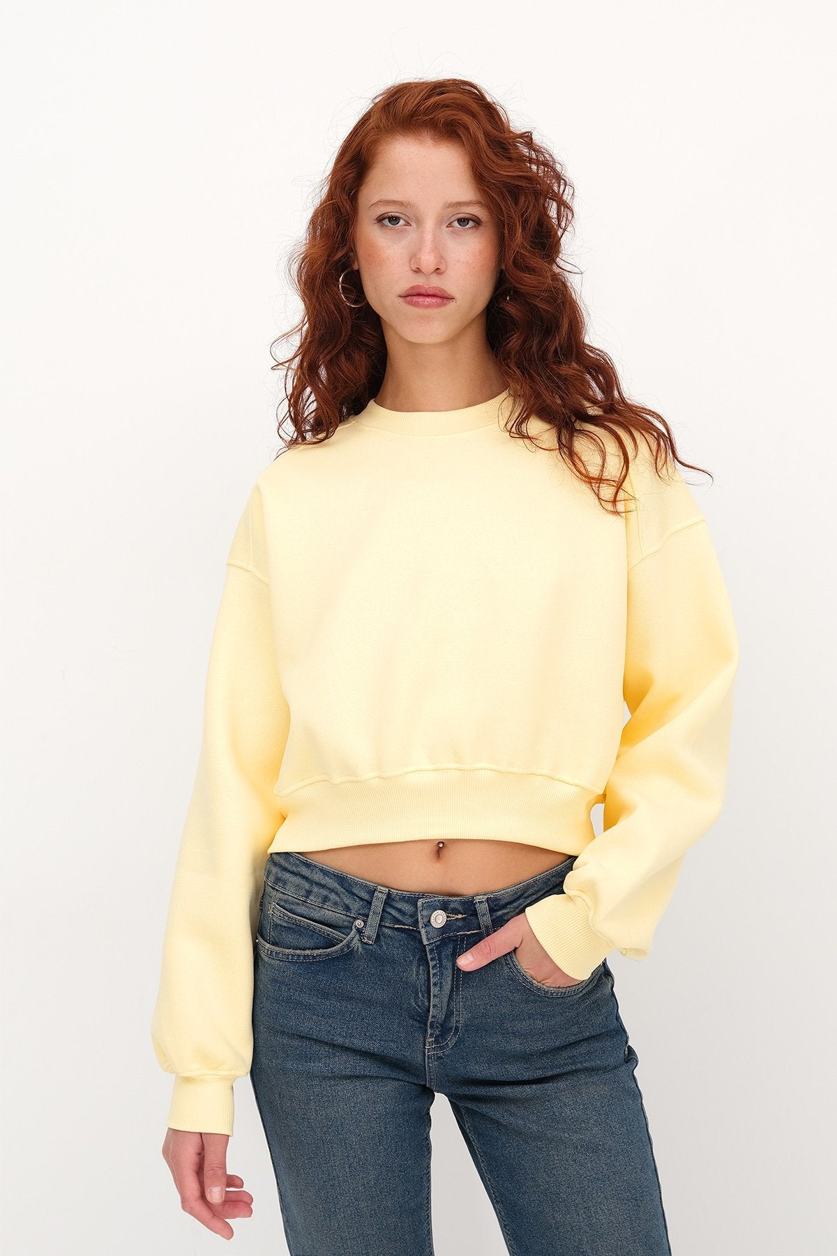 Yellow_Brushed-Crew-Neck-Basic-Sweatshirt-addax