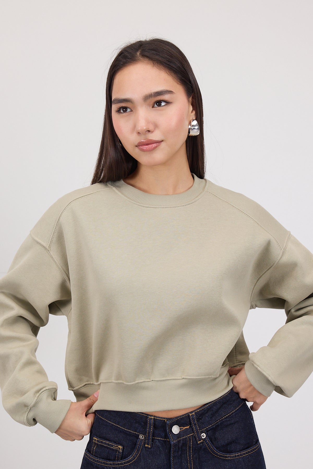 Khaki_Brushed-Crew-Neck-Basic-Sweatshirt-addax