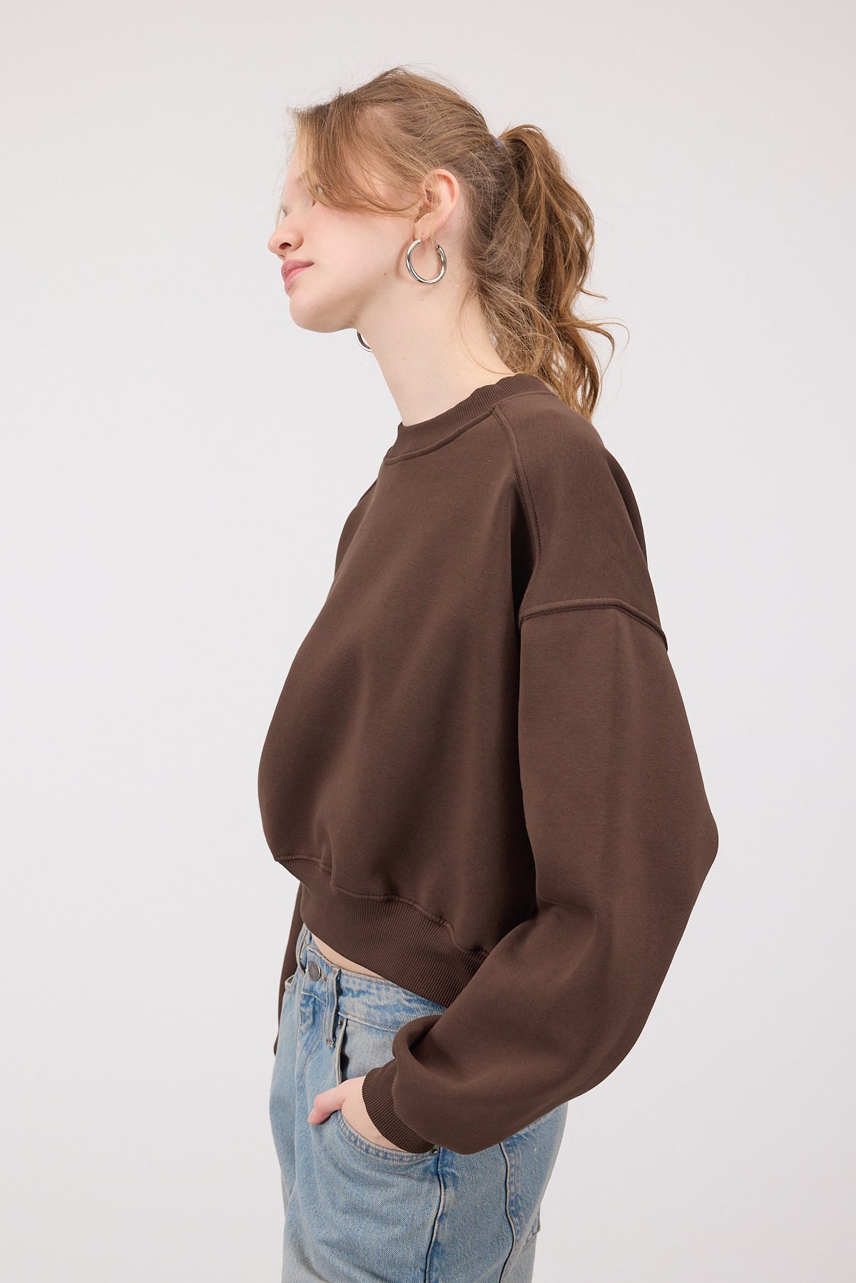 Brown_Brushed-Crew-Neck-Basic-Sweatshirt-addax