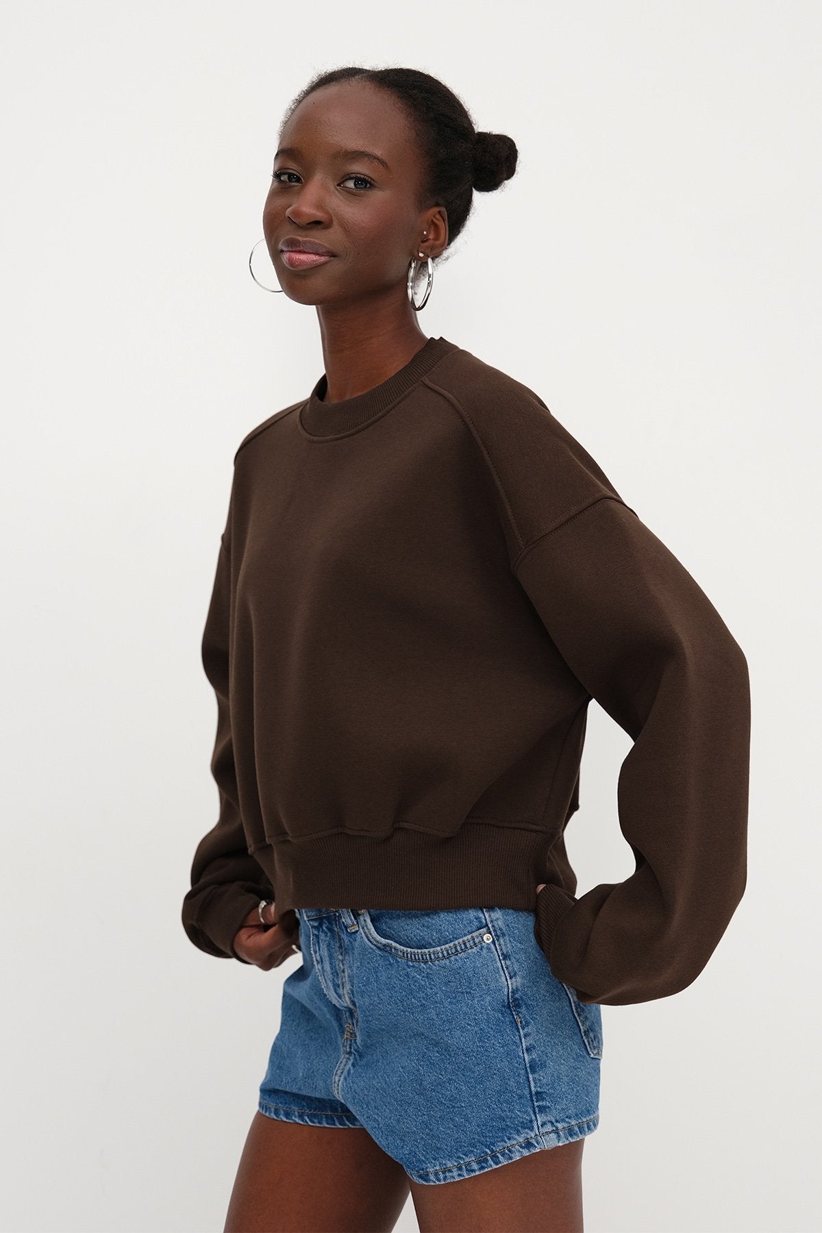 Dark-Brown_Brushed-Crew-Neck-Basic-Sweatshirt-addax
