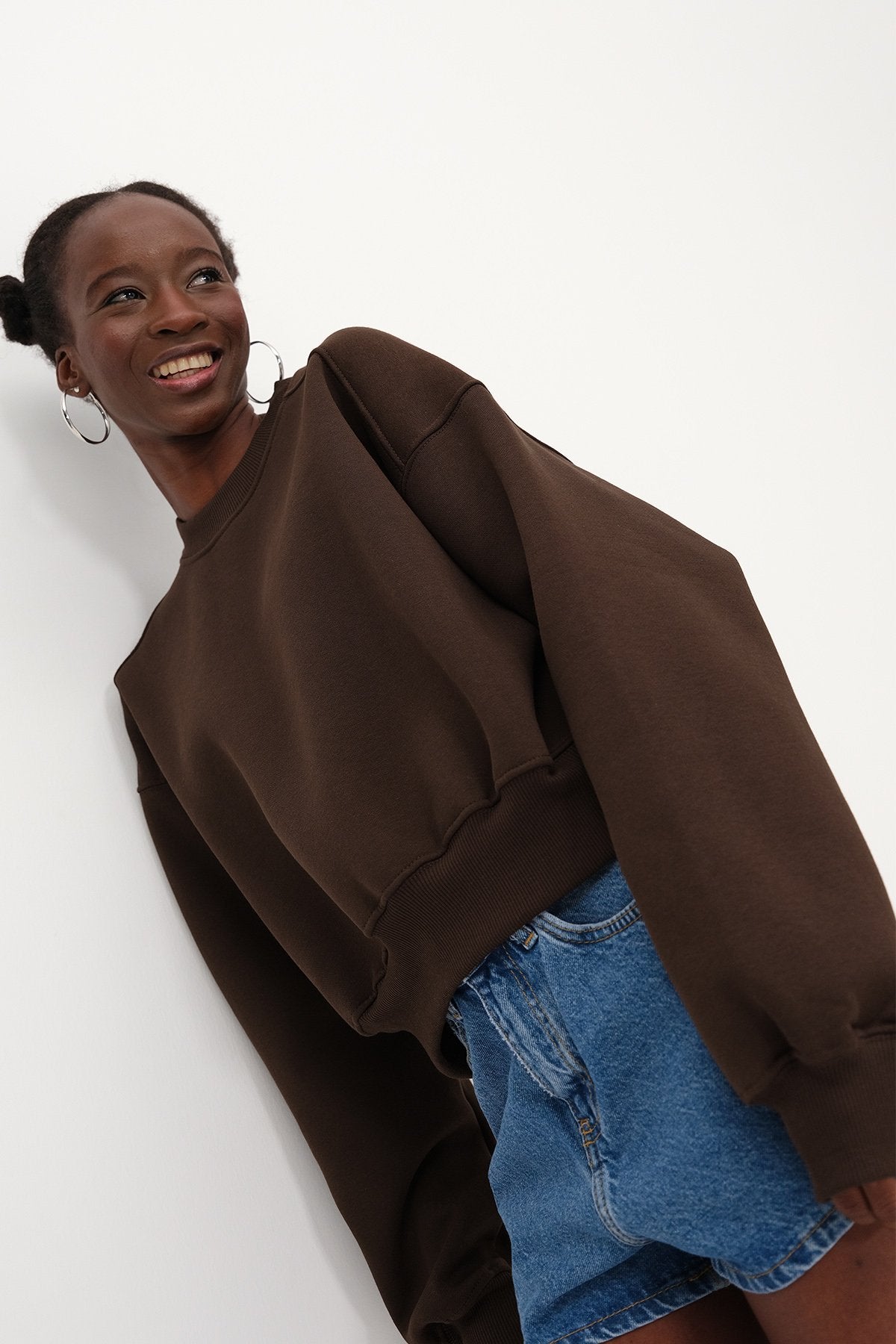 Dark-Brown_Brushed-Crew-Neck-Basic-Sweatshirt-addax