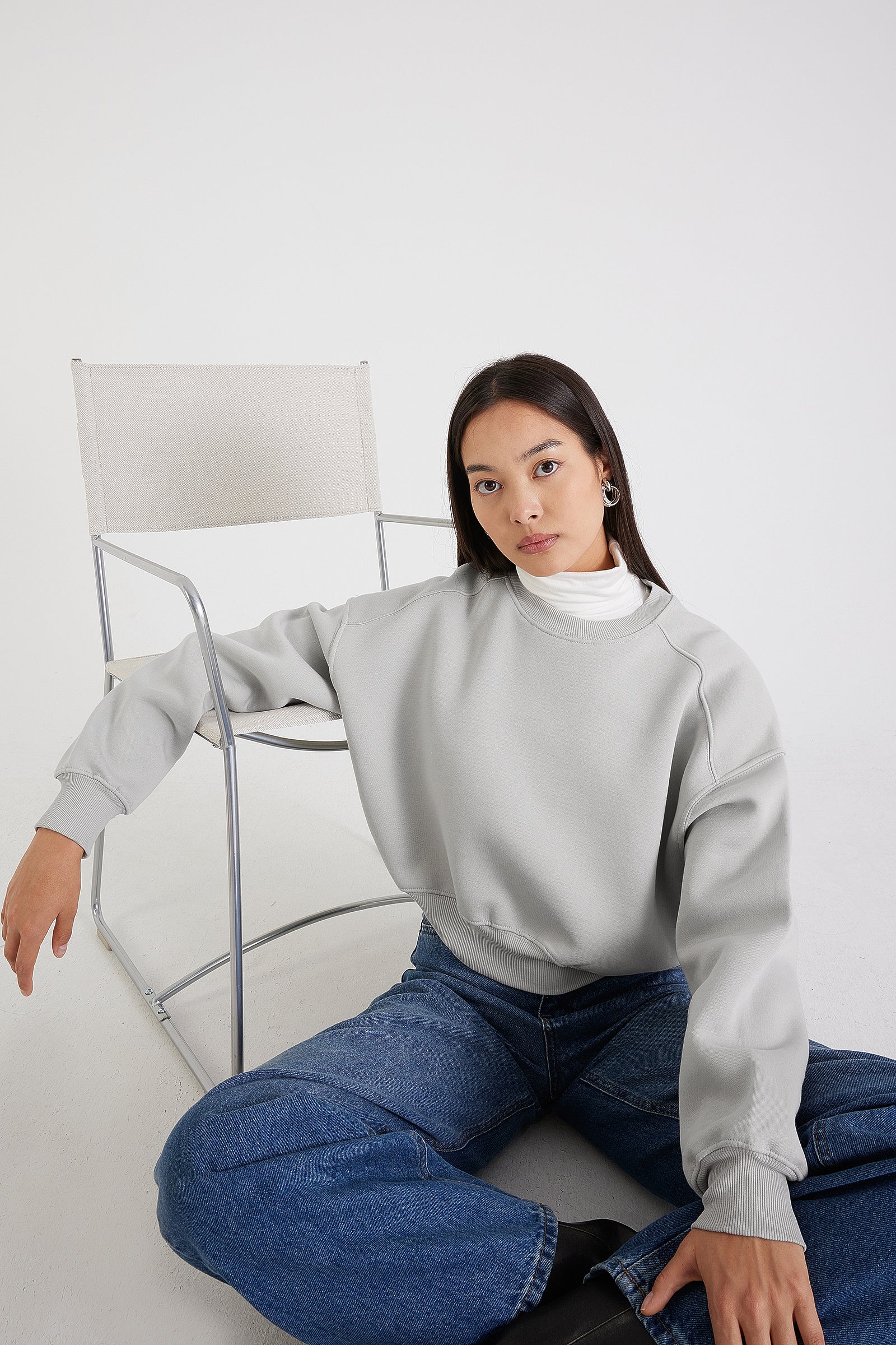 New-Grey_Brushed-Crew-Neck-Basic-Sweatshirt-addax