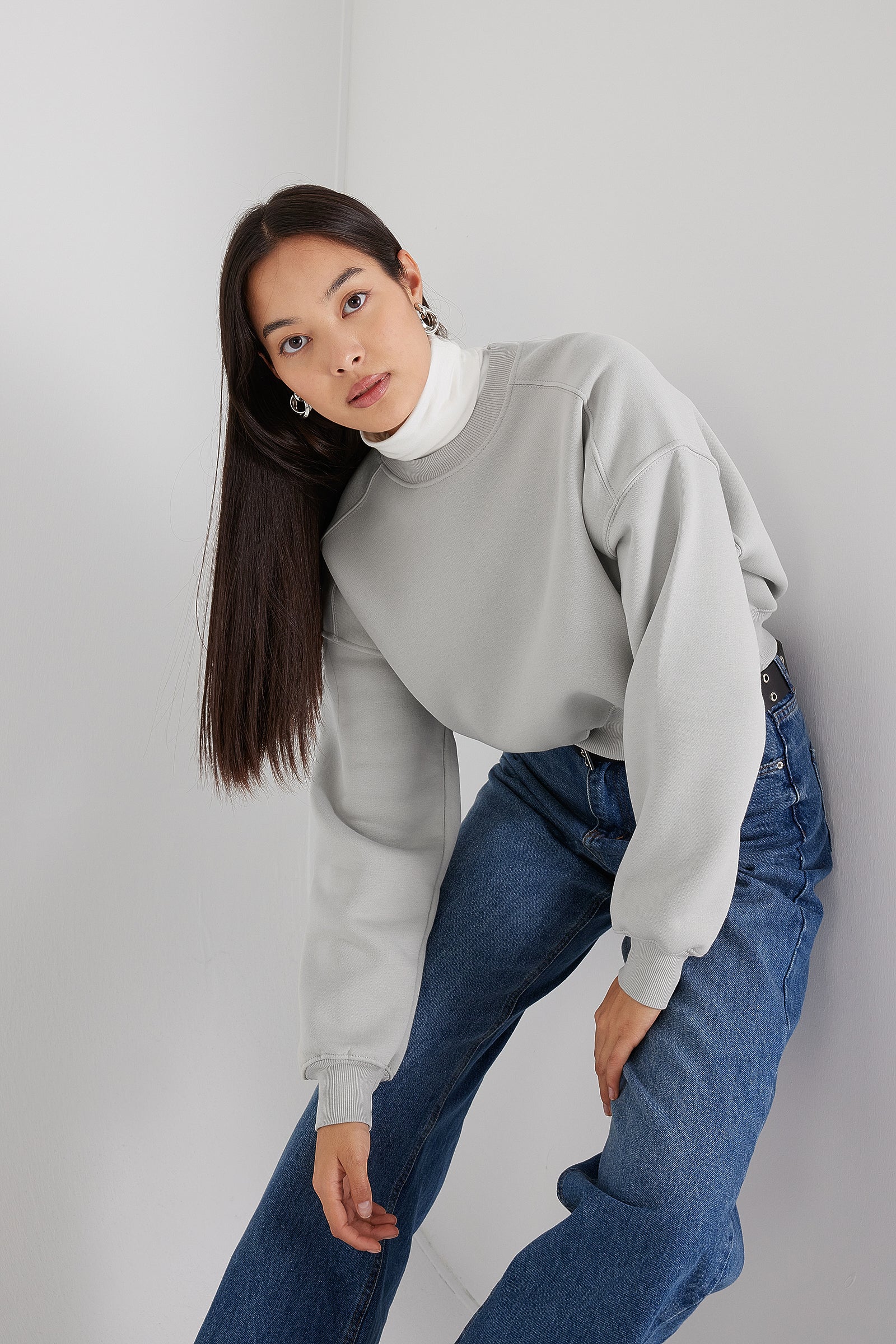 New-Grey_Brushed-Crew-Neck-Basic-Sweatshirt-addax