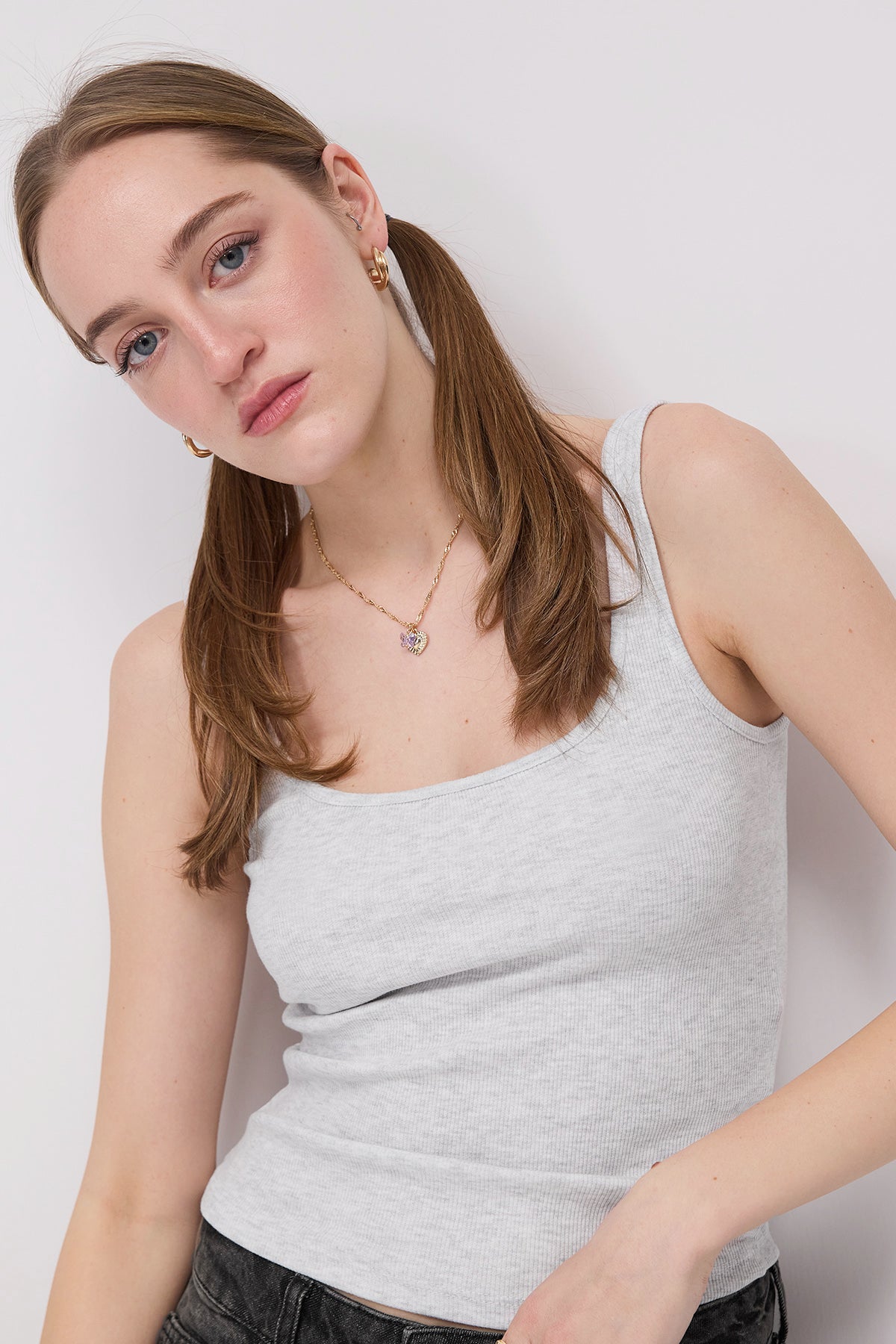 Snow-Melange_U-Neck-Basic-Top-addax