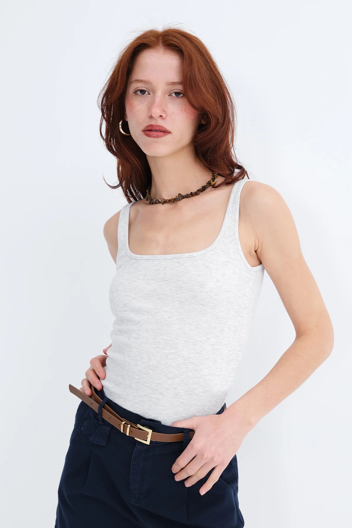 Snow-Melange_U-Neck-Basic-Top-addax