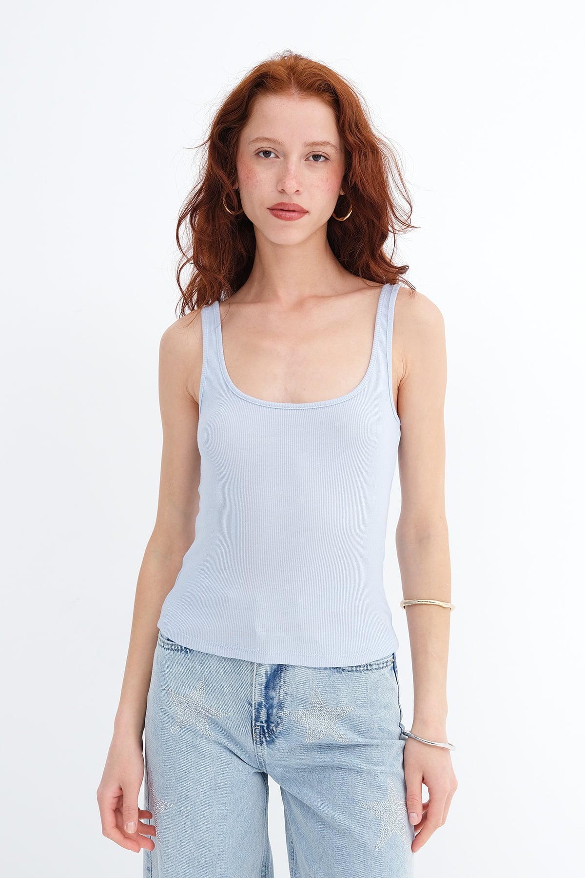 Baby-Blue_U-Neck-Basic-Top-addax