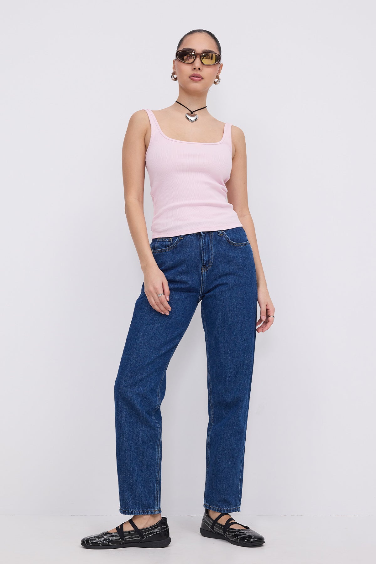 Lotus_U-Neck-Basic-Top-addax