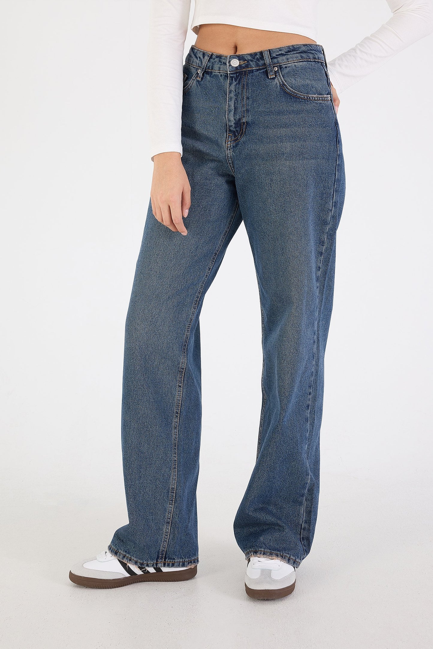 Dark-Blue_High-Waist-Wide-Leg-Jeans-addax