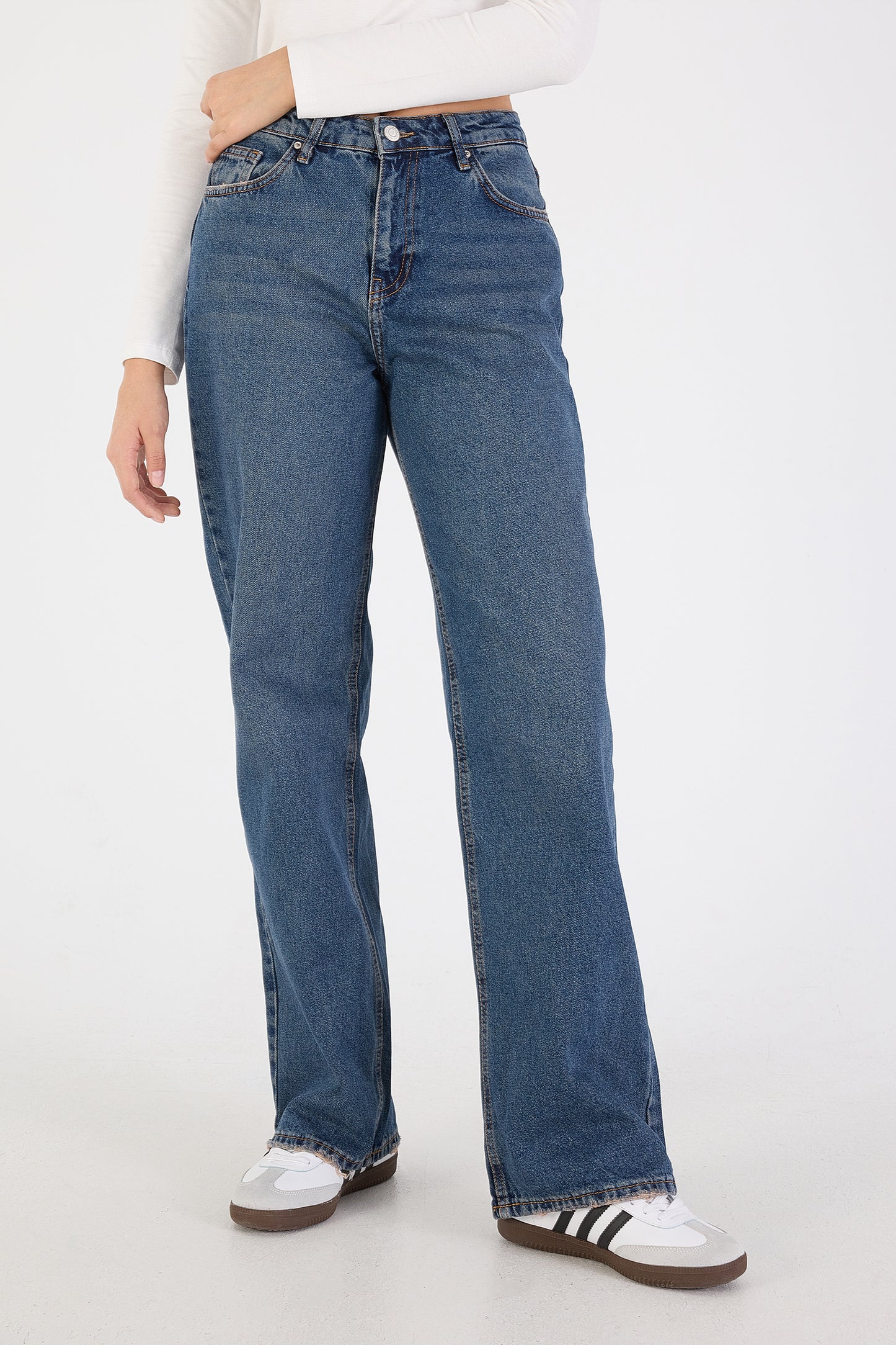 Dark-Blue_High-Waist-Wide-Leg-Jeans-addax
